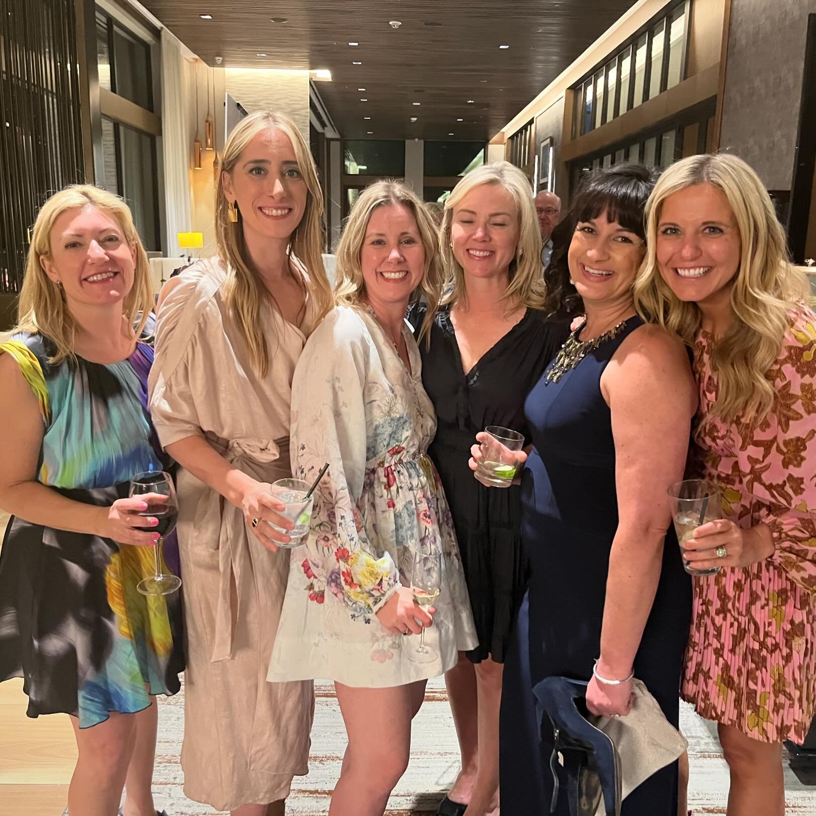What a fantastic evening at aaha! 🎨🍷✨ This unique art, food, and wine event not only delighted our senses but also supported a wonderful cause &ndash; raising funds for Hospice of the Valley AZ. Cheers to making a difference! 🥂💖 @hospiceofthevall