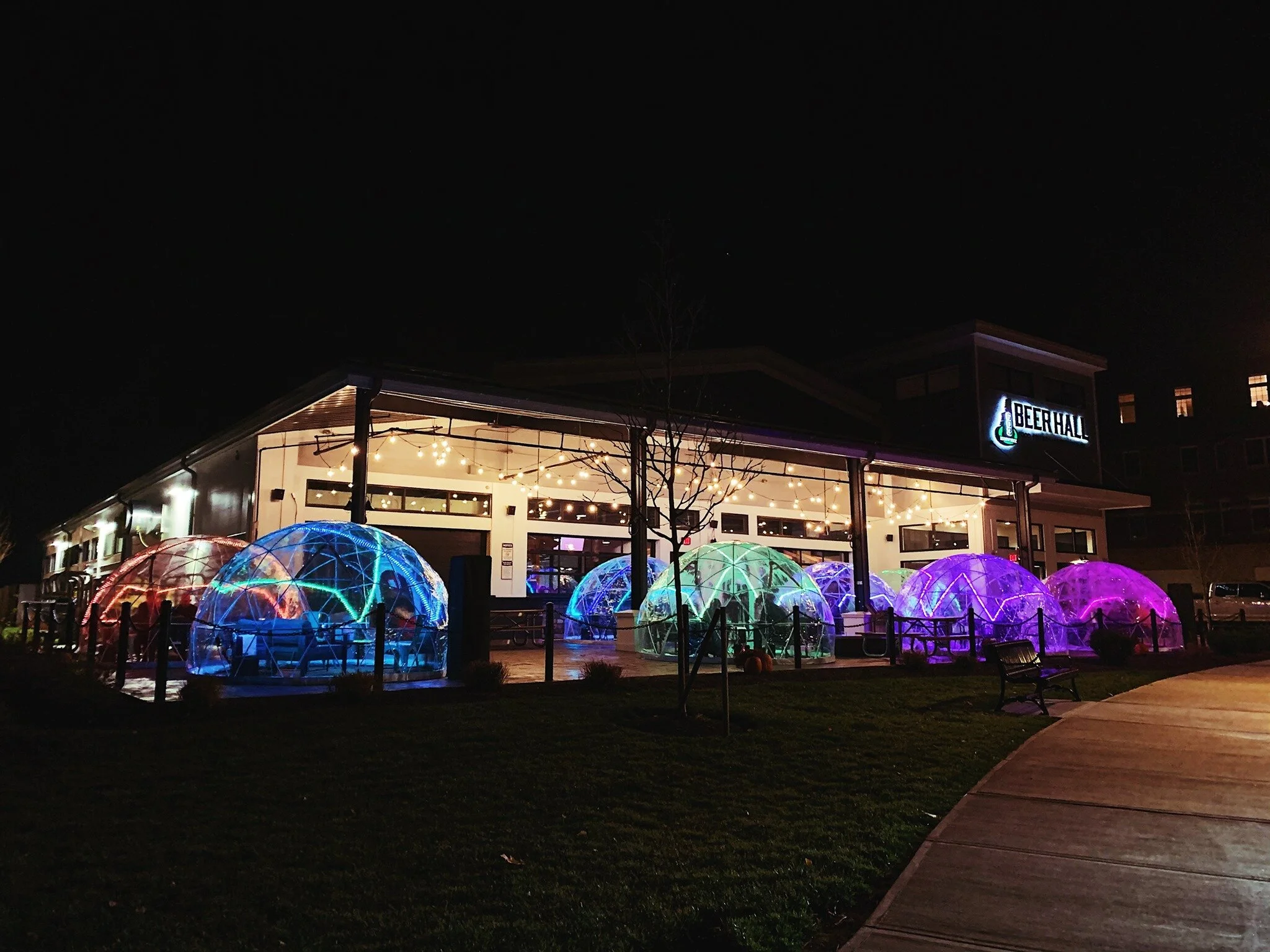 Igloos Pop Up Across New Hampshire As Diners Seek Outdoor Options