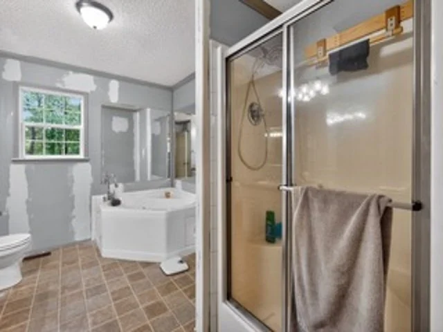 33_177_Co_Rd_533-Bathroom-8020.jpeg