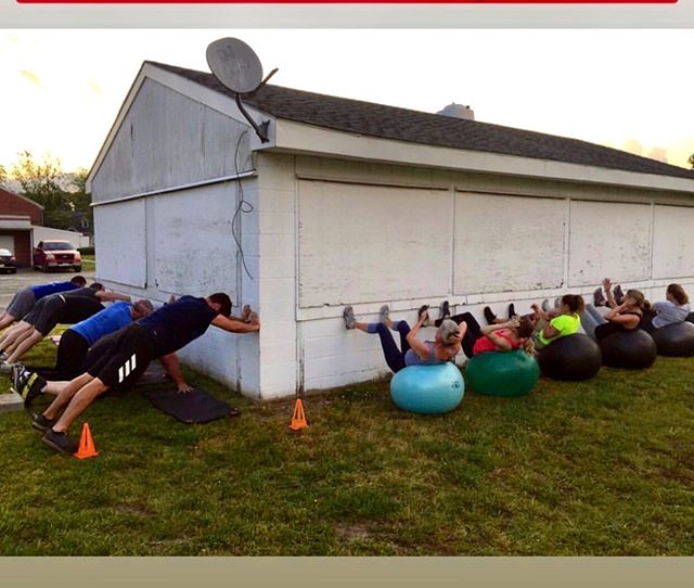 The Bootcampers are crushing their morning workouts! 💪🏼 Don&rsquo;t you want to join the fun?