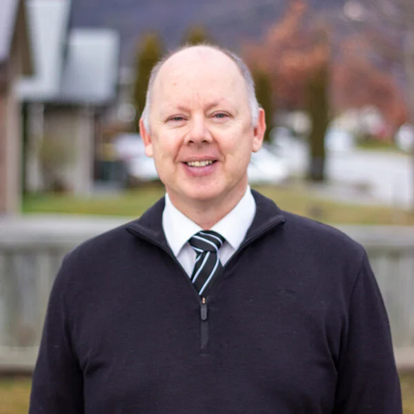 Jonathan McNay : Director