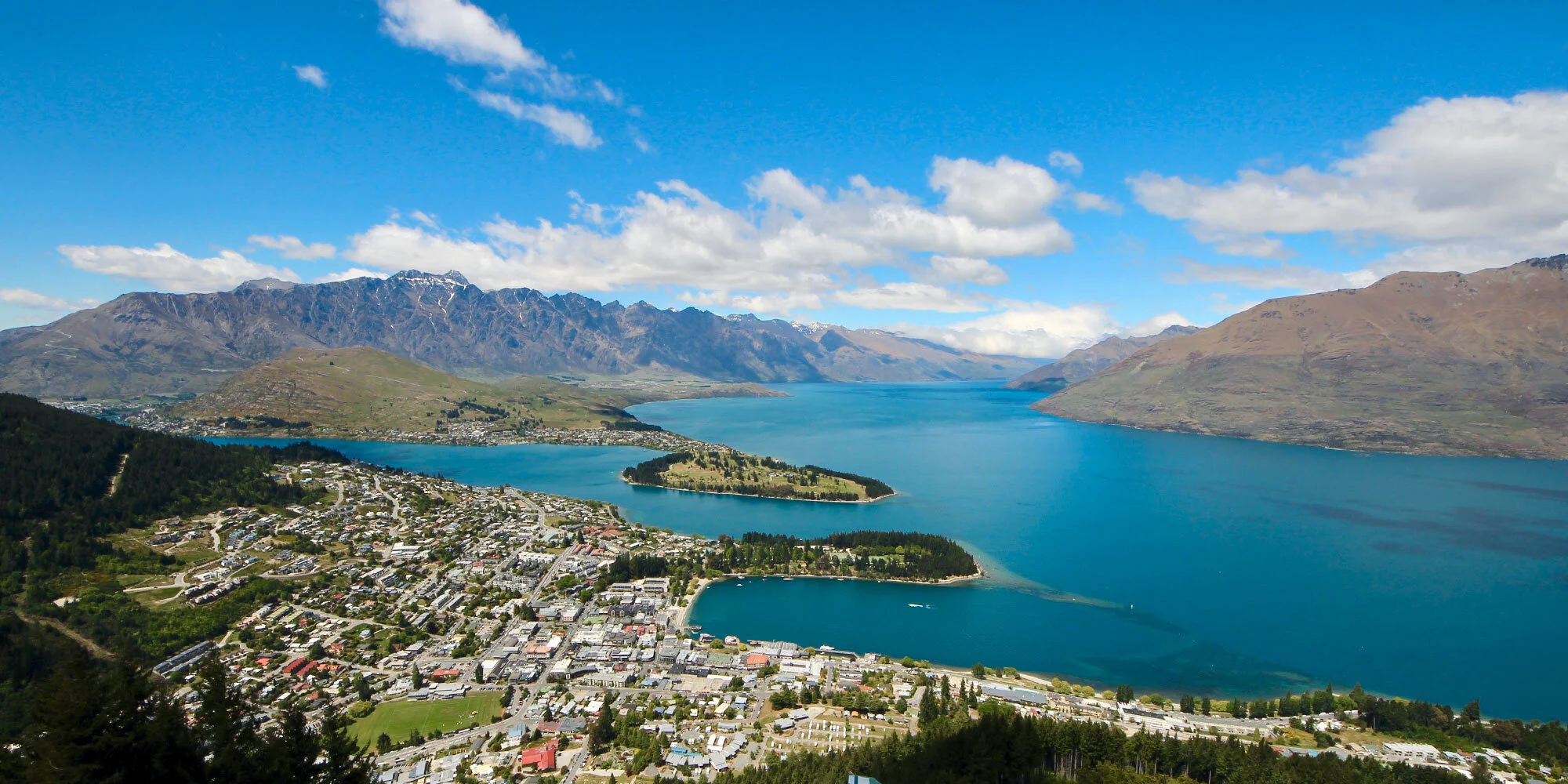 Queenstown_Arrival_Experience.jpg