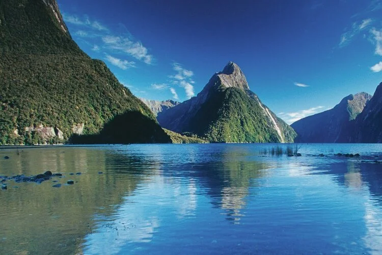 Queenstown Private Day Tours – Milford Sound & Mount Cook