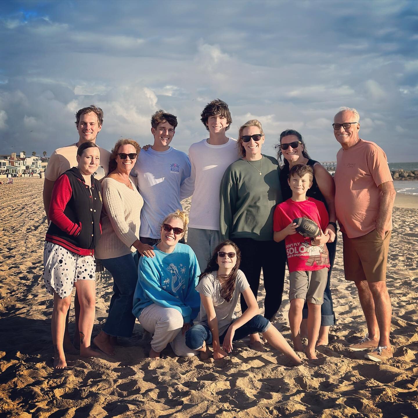 🌊 Sunday Gratitude 🌊
I&rsquo;m so grateful for my incredible family. We had a spontaneous weekend at the beach and it was exactly what I needed. We are a big, loud family and whenever we get together there are always laughs, tears (we&rsquo;re an e