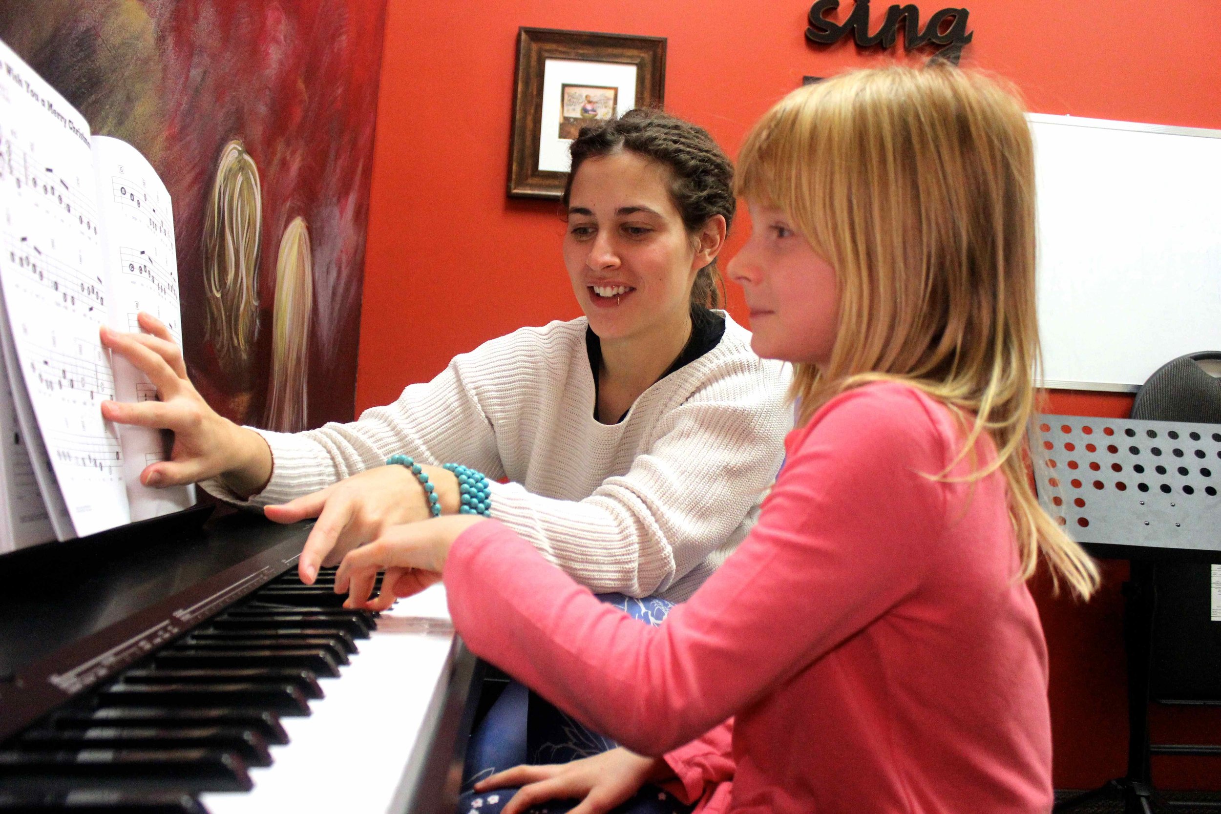 Studio Arts Piano/Keyboard Lessons