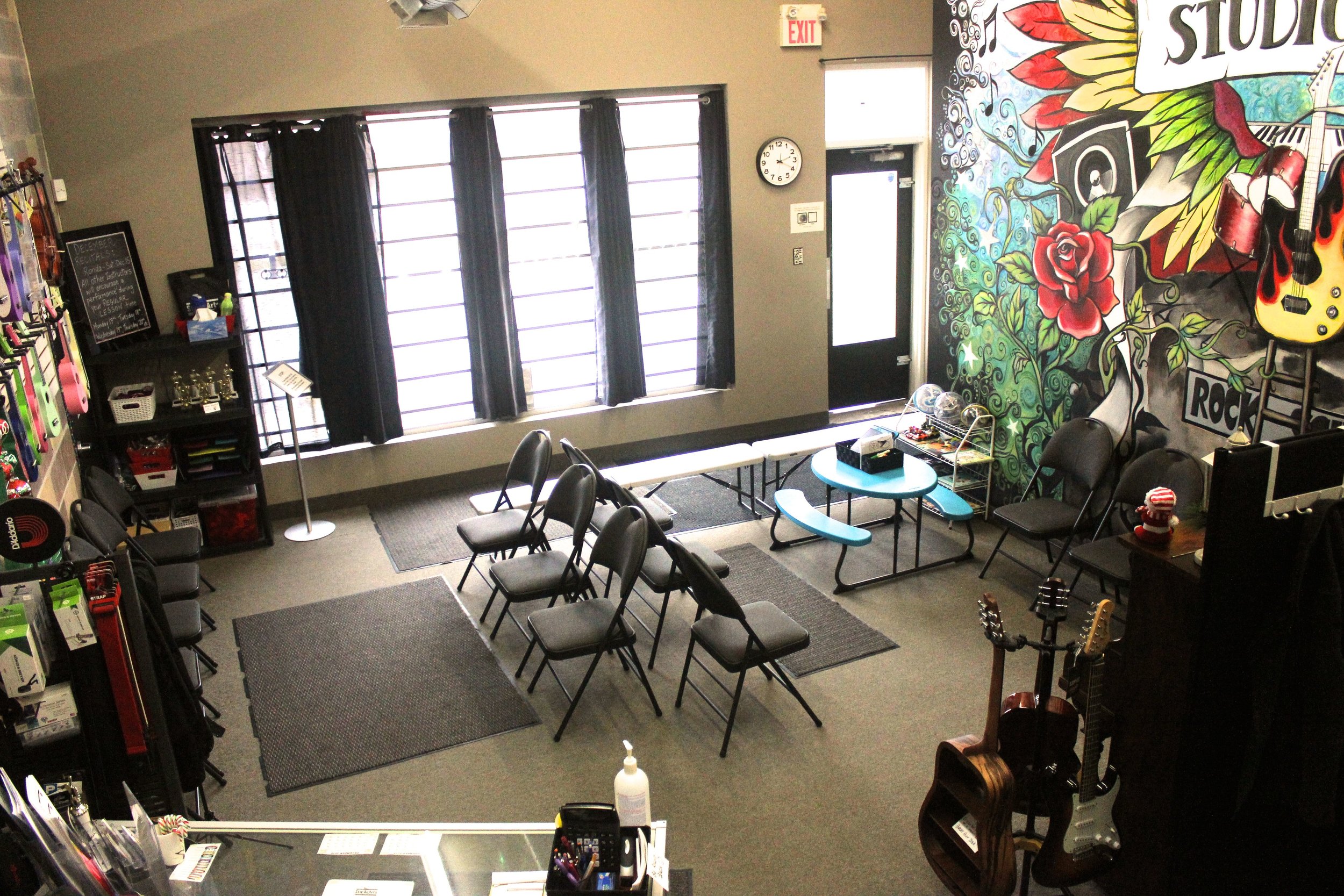 Lobby and Front Desk