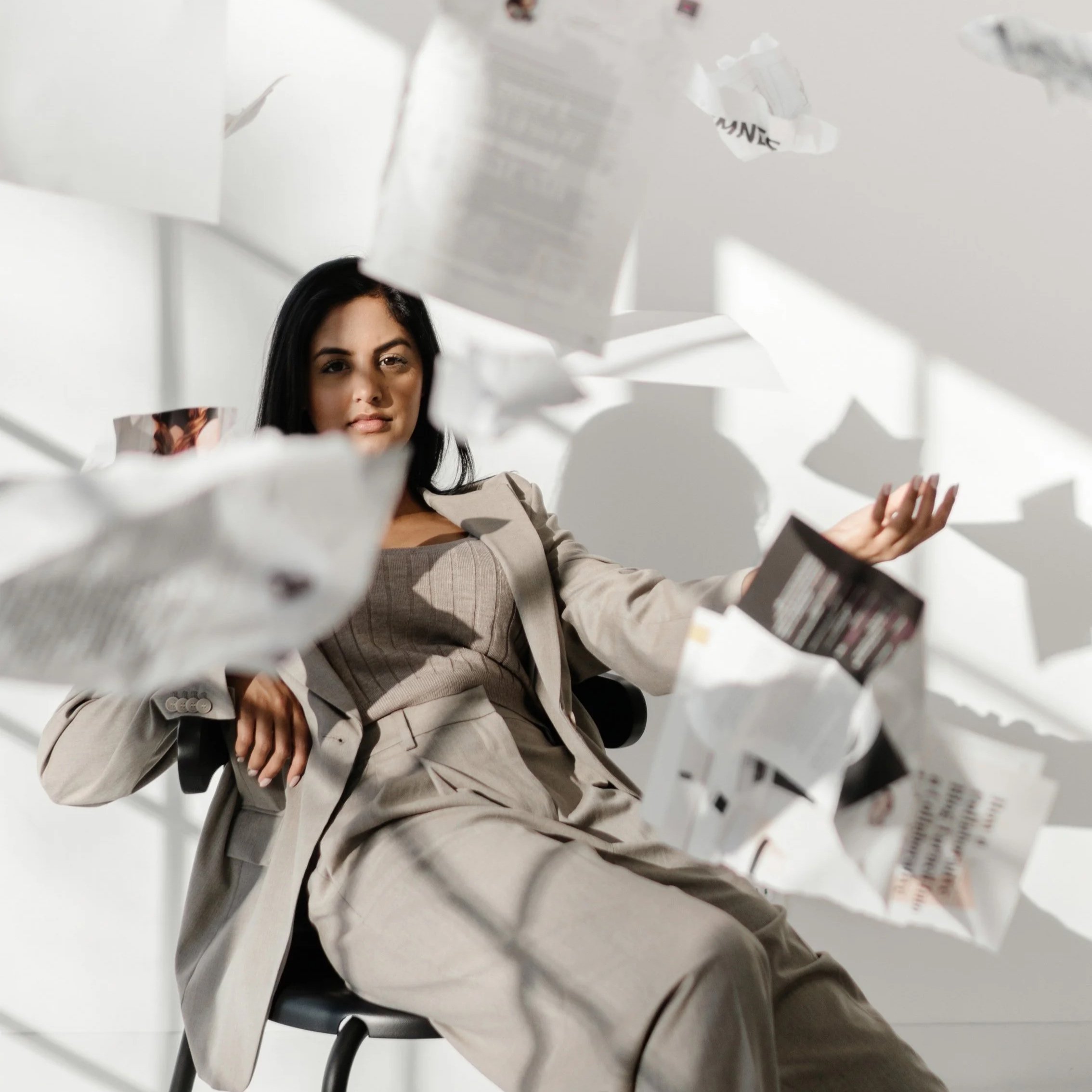 My Life Looks Fine—So Why Am I Not Happy? A Purpose-Clarity Guide for High Achievers