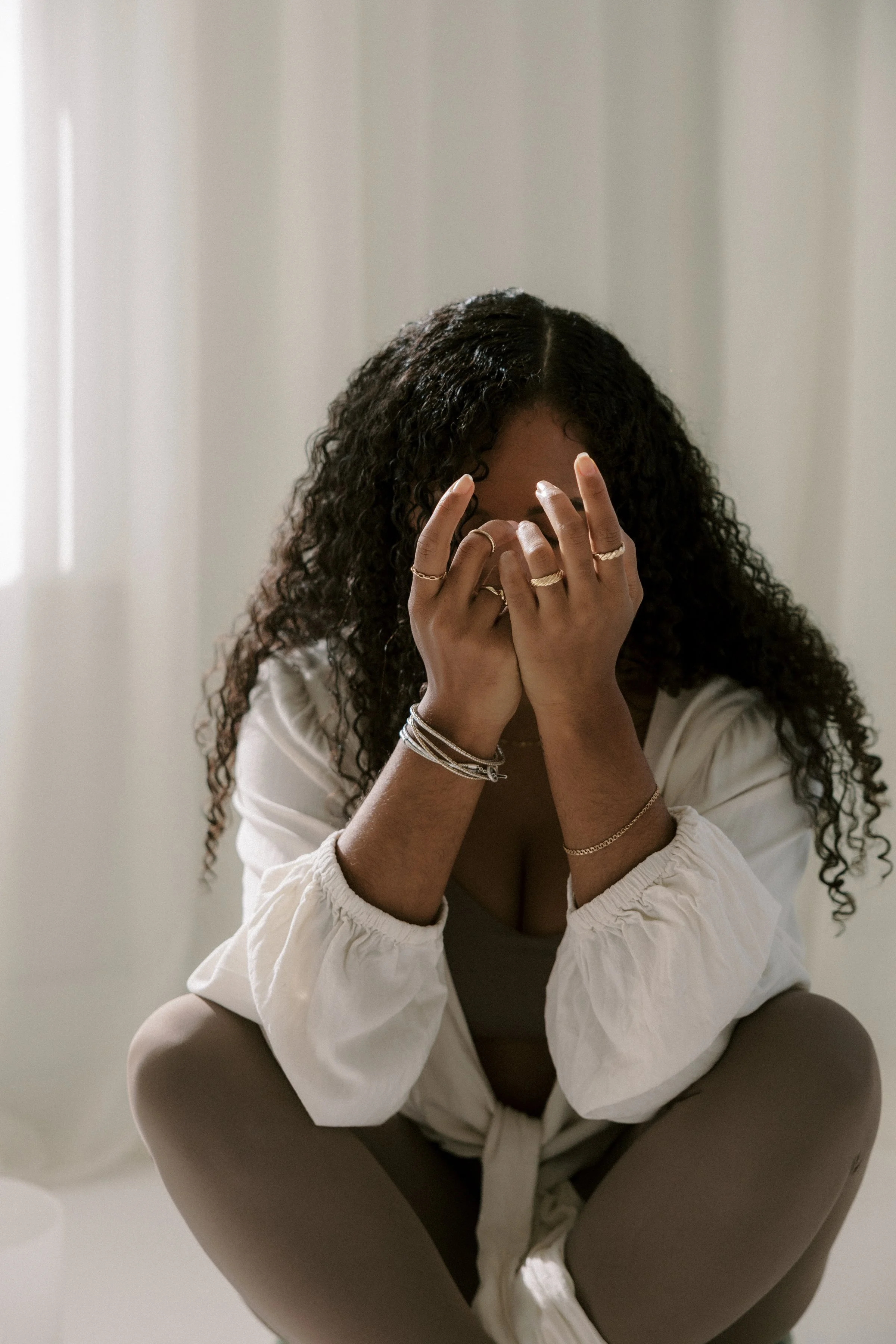 Intuition or Anxiety? How to Tell the Difference When You Don't Trust Yourself