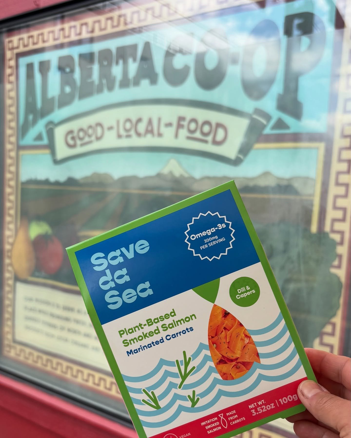 📣 Portland people you can now find our plant-based smoked salmon and &lsquo;tuna&rsquo; salad at your favourite independent grocery stores across the city!!!

Tag your fave independent retailer in the Pacific Northwest that you&rsquo;d like to see u