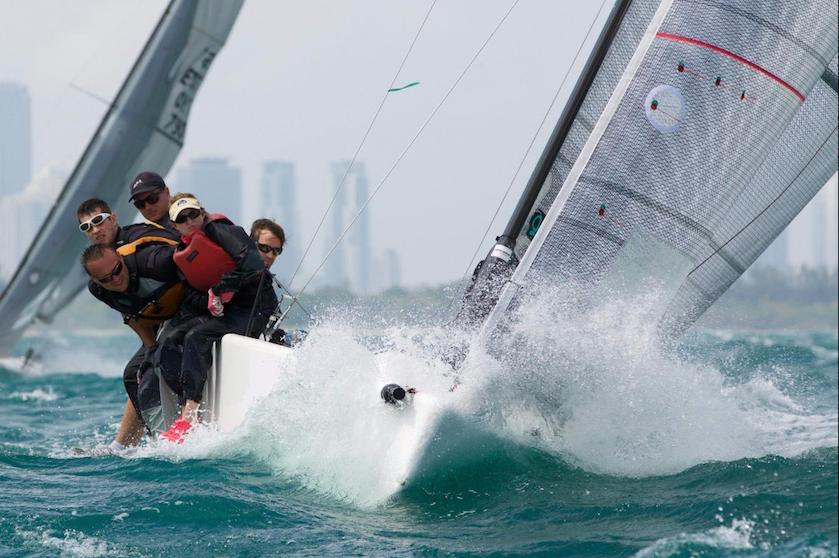 Megan Ratliff’s Decorum wins Corinthian Division of BLUESMITHS MELGES 24 WORLD WINTER SERIES Bow- Megan Ratliff, Chris Stocke-Tactician; Alex Simon-Trimmer; Brad Terpstra, Jib Trim/Rig Tune; Hunter Ratliff-helm ©2016 Petey Crawford