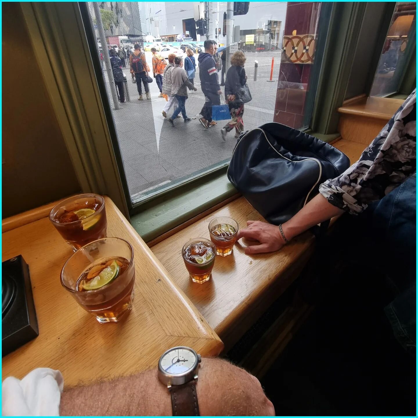 Those Dark&amp;Stormies in that &quot;pub on the corner&quot;...as mentioned in the last Rob&amp;TheRegulator podcast. Enjoying a quiet afternoon drink with podfather @thewatchregulator in Melbourne, back in March. 
Go listen (R&amp;R #83) to find ou