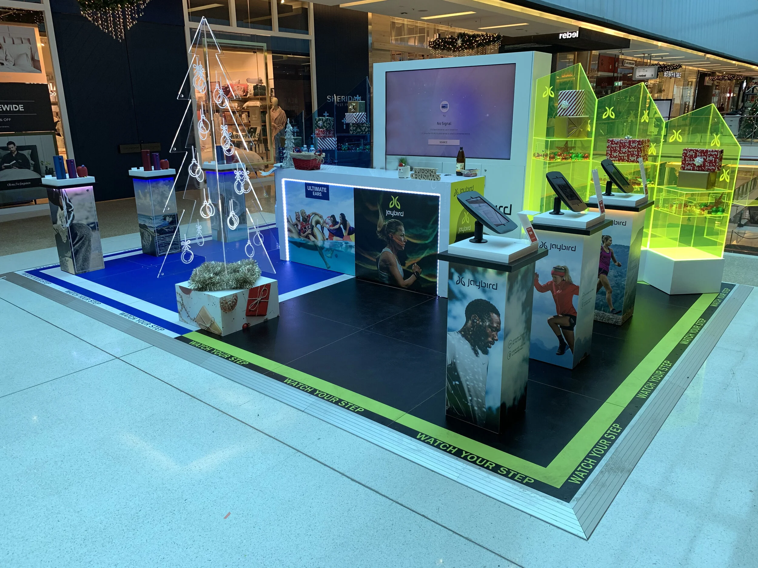 CASE STUDY // RETAIL POP-UP FOR JAYBIRD &amp; ULTIMATE EARS