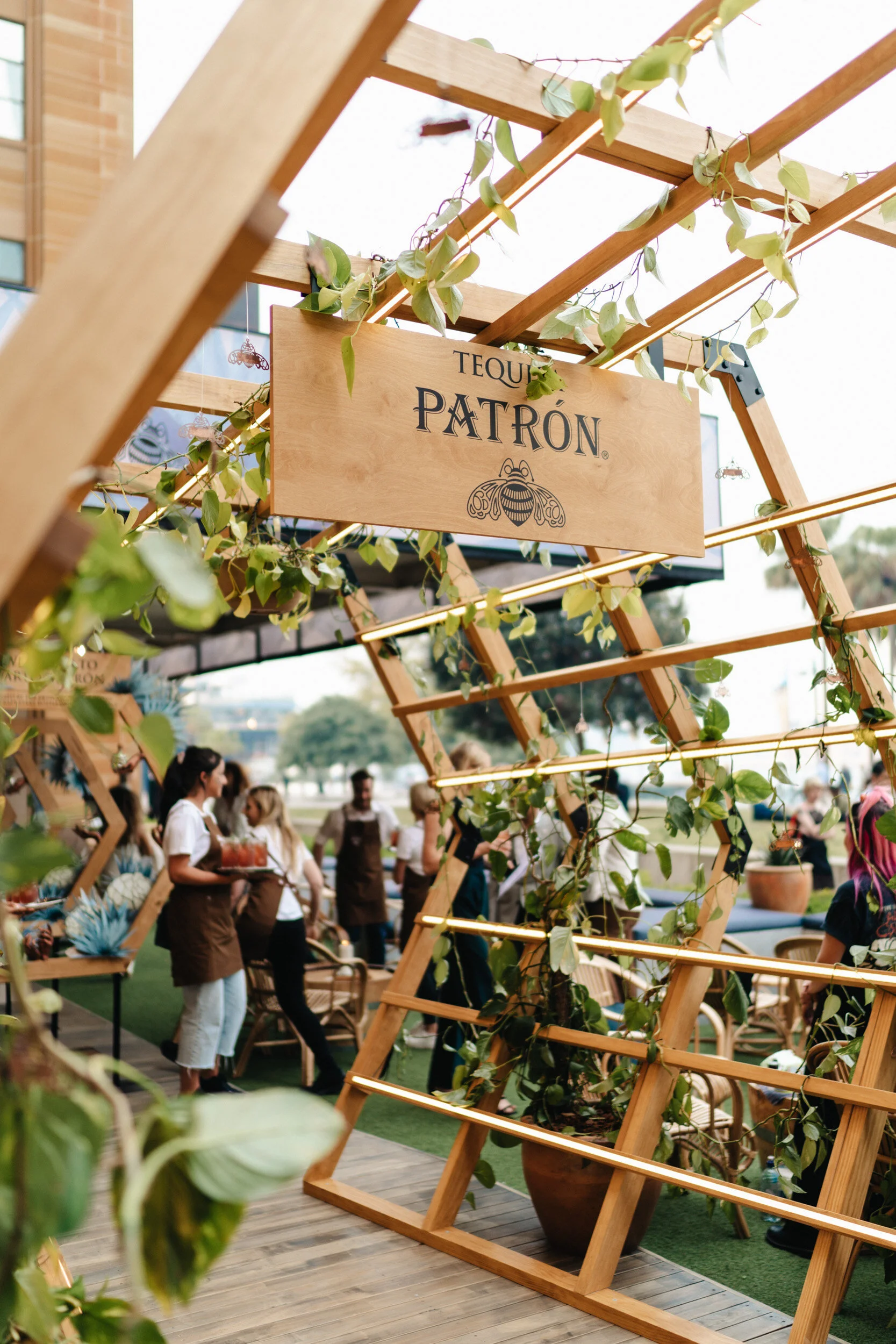 Corporate Event Displays | Product Launches | Outdoor Events — DisplayWise