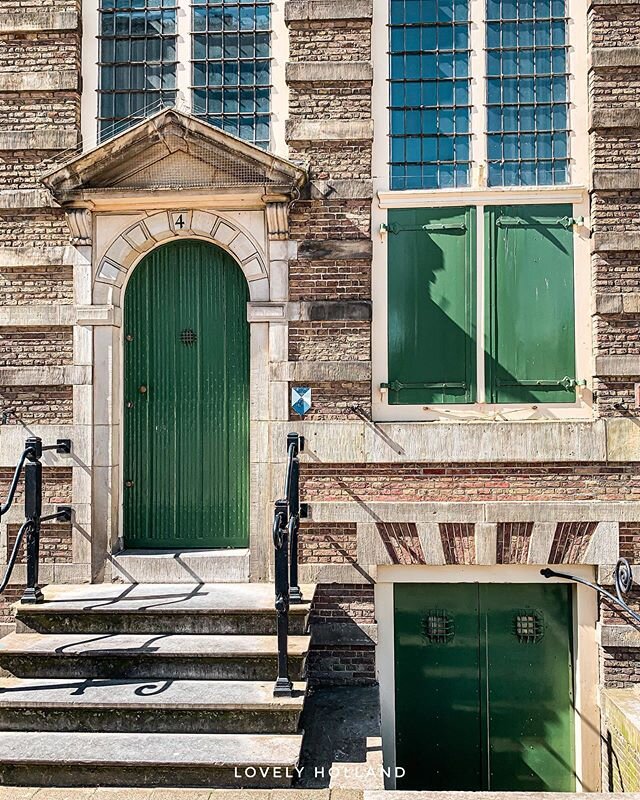 Museums are open from this week! Really love Rrembrandt&rsquo;s house, such beautiful green on the doors and window. .
這週博物館都開門了！真的很愛林布蘭的故居，漂亮的綠色門和窗。