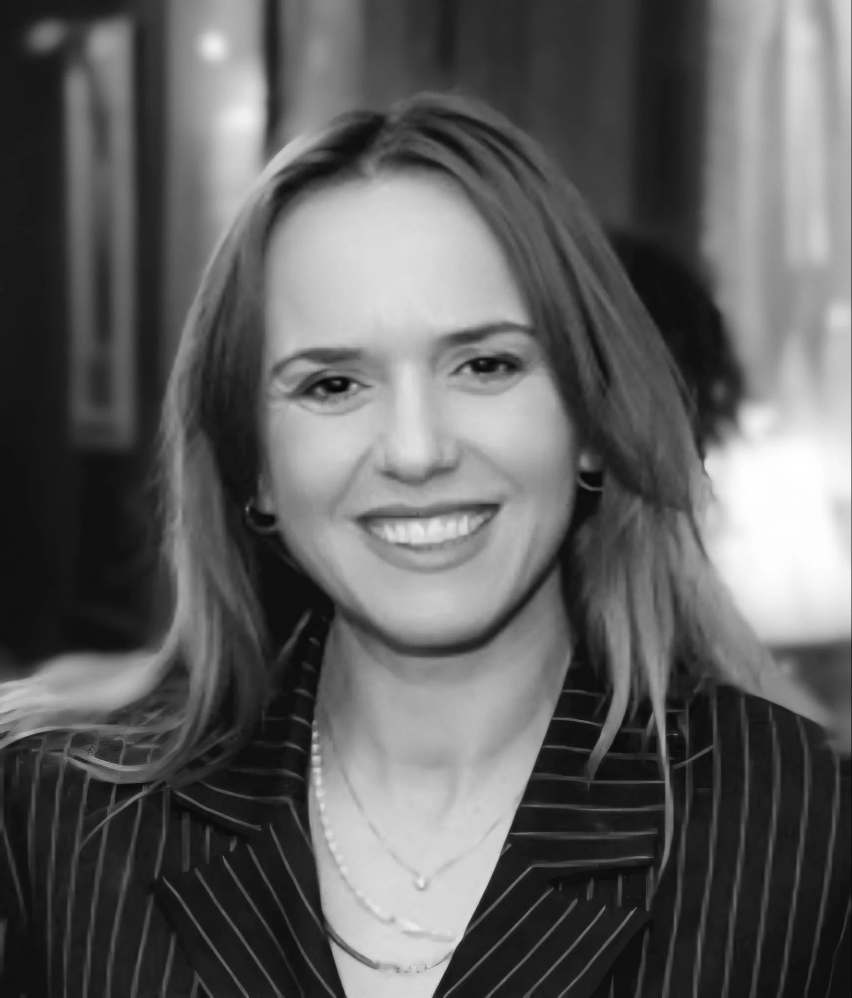 Gonxhe Simonson Headshot