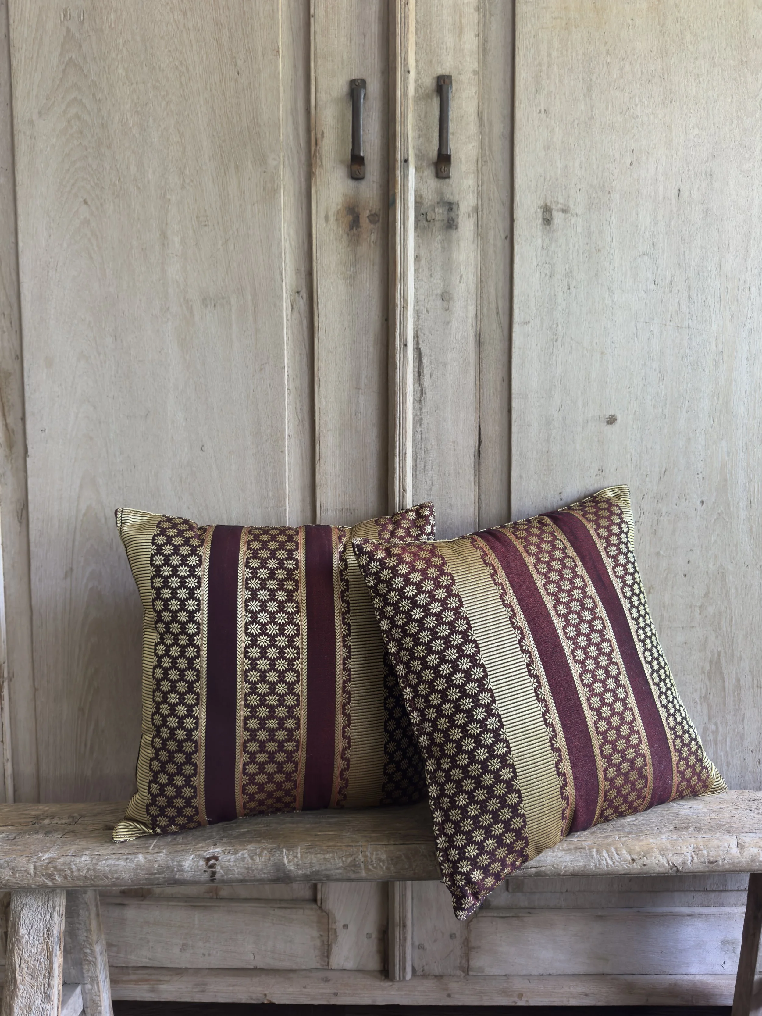 Woven Jacquard Reversible Accent Pillows