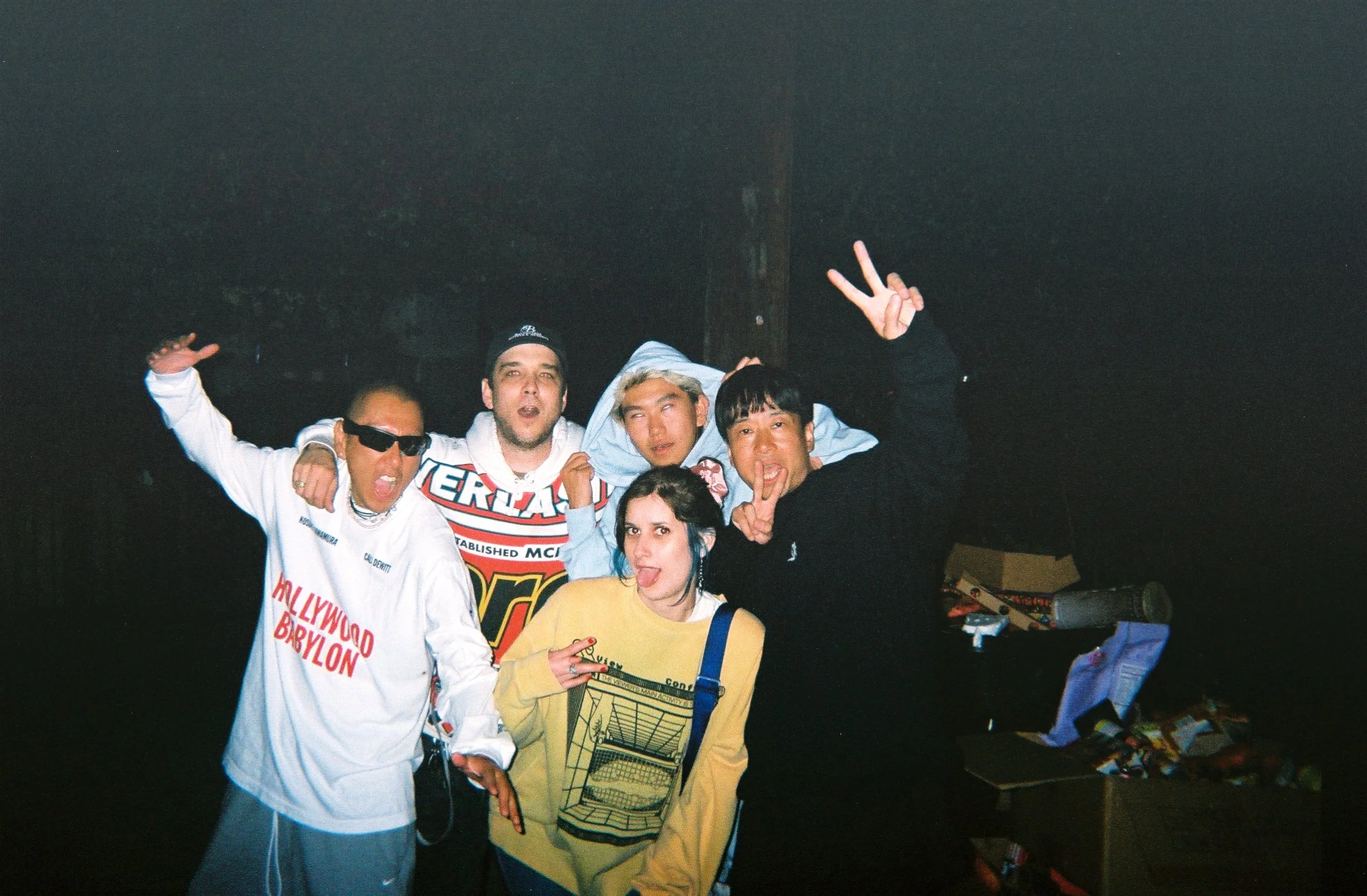 BAD_DOG_LA_ZOE_ZAG_LOS_ANGELES_s.jpg