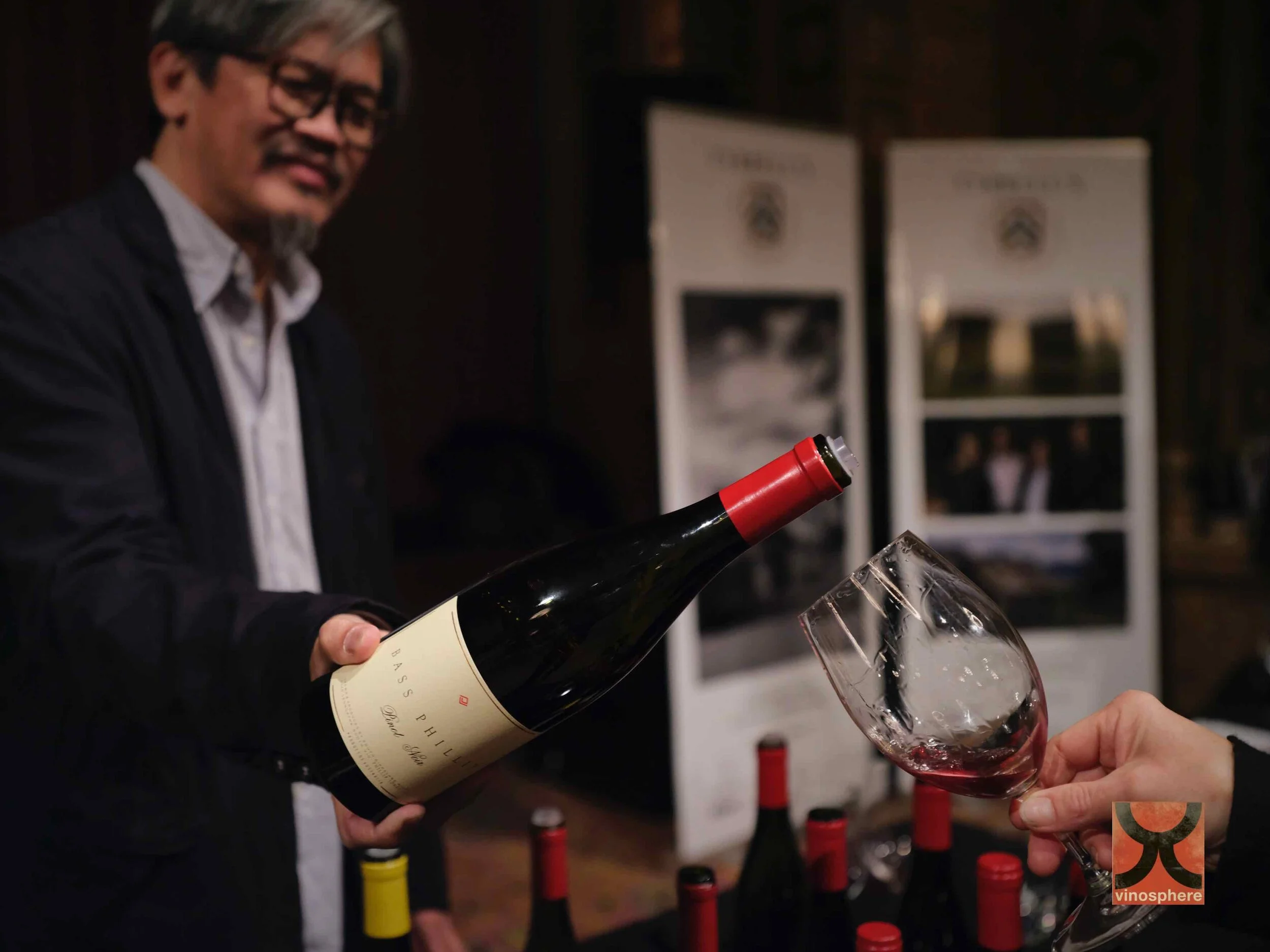 Vinosphere-GFX-jpgs-9982.jpeg