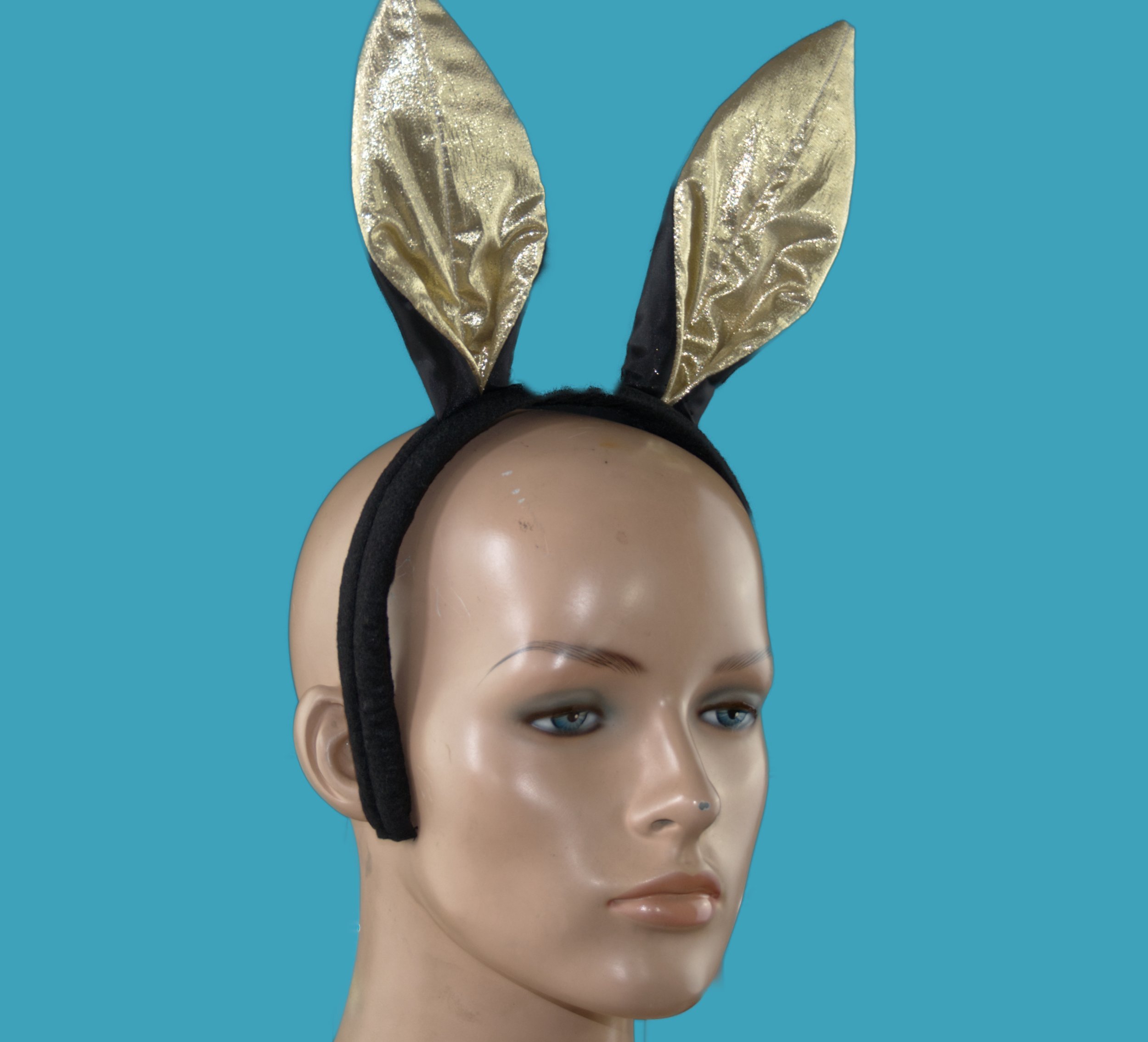 bunny ears black gold.jpg