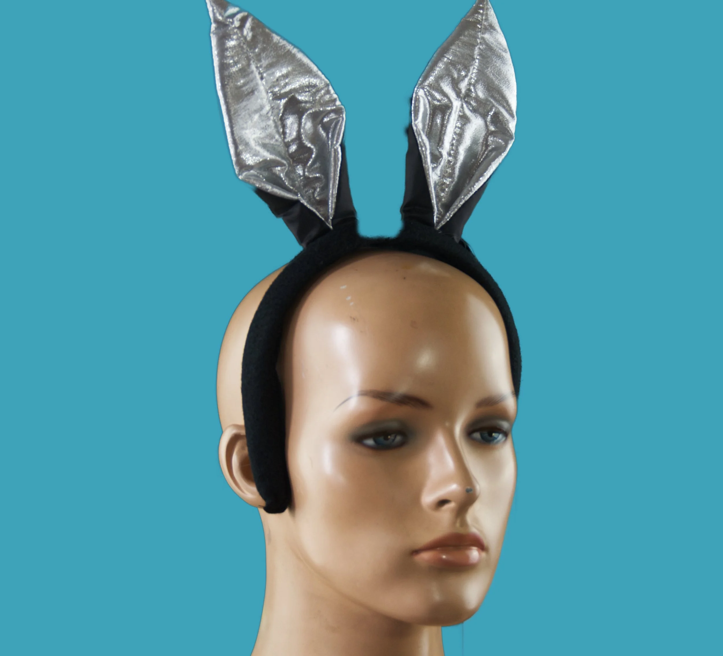 bunny ears black silver.jpg
