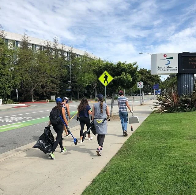 Reporting this morning in Santa Monica and Venice, where recovery efforts are starting up. It was incredible to see so many people get up first thing and bring their own brooms, garbage bags and cleaning supplies. Don&rsquo;t think I&rsquo;ve ever se