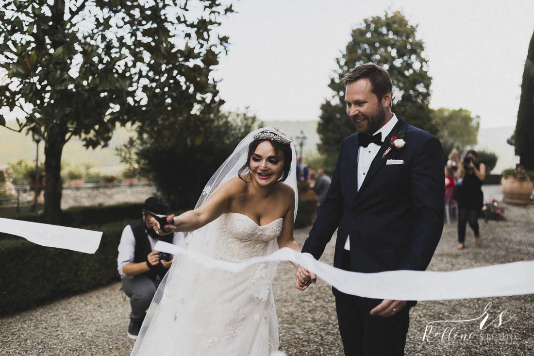 wedding photographer Vicchiomaggio Castle Chianti Florence Tuscany