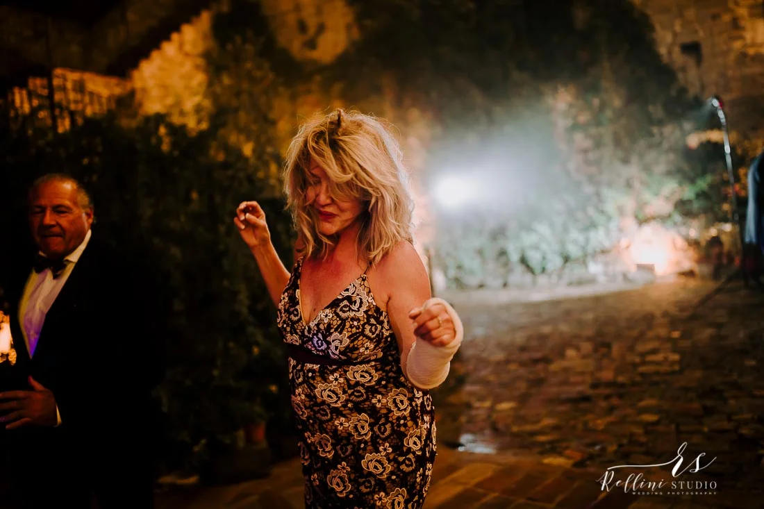 wedding castello di Rosciano 195.jpg