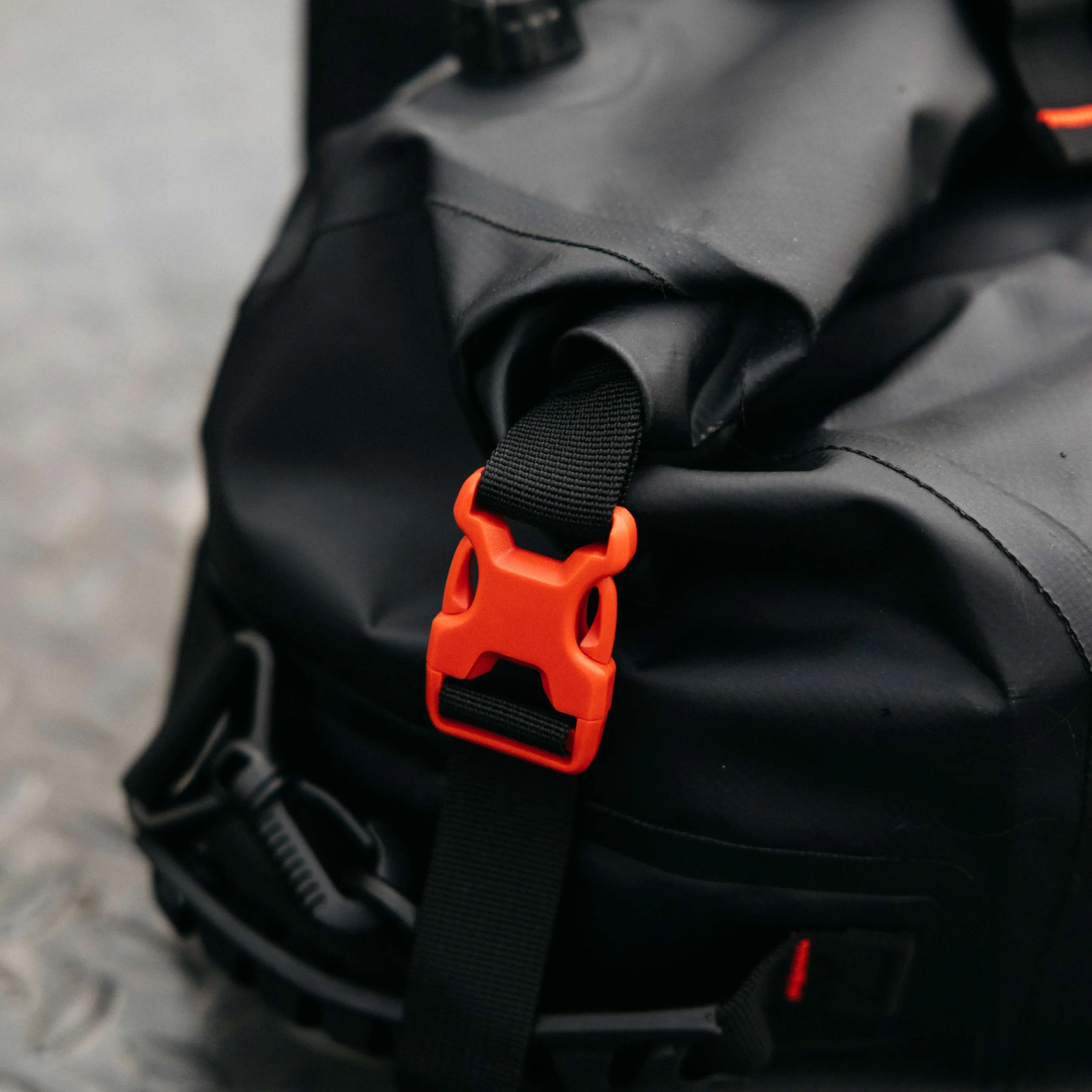 L111-BLKPRODUCTGALLERY7.jpg