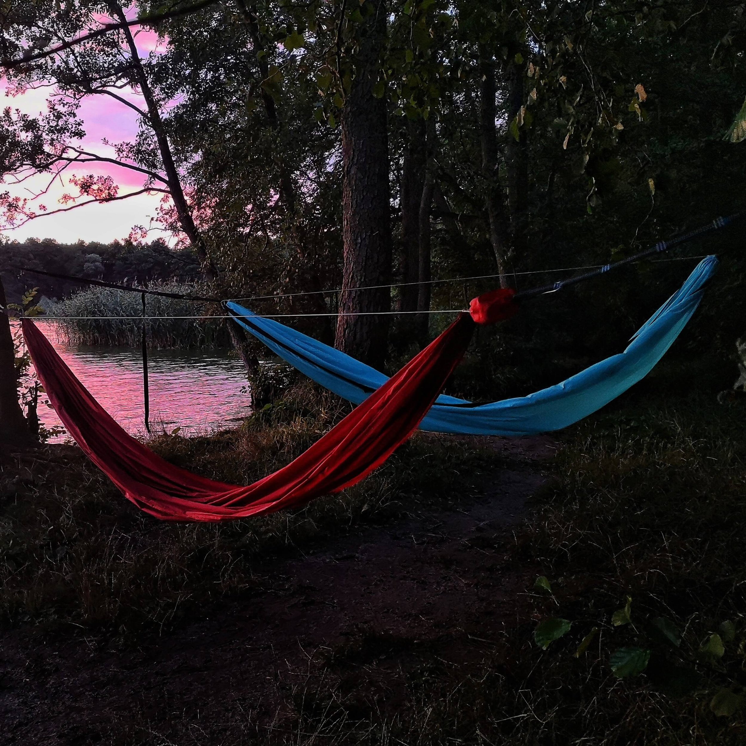triplaner-hammocks.jpeg