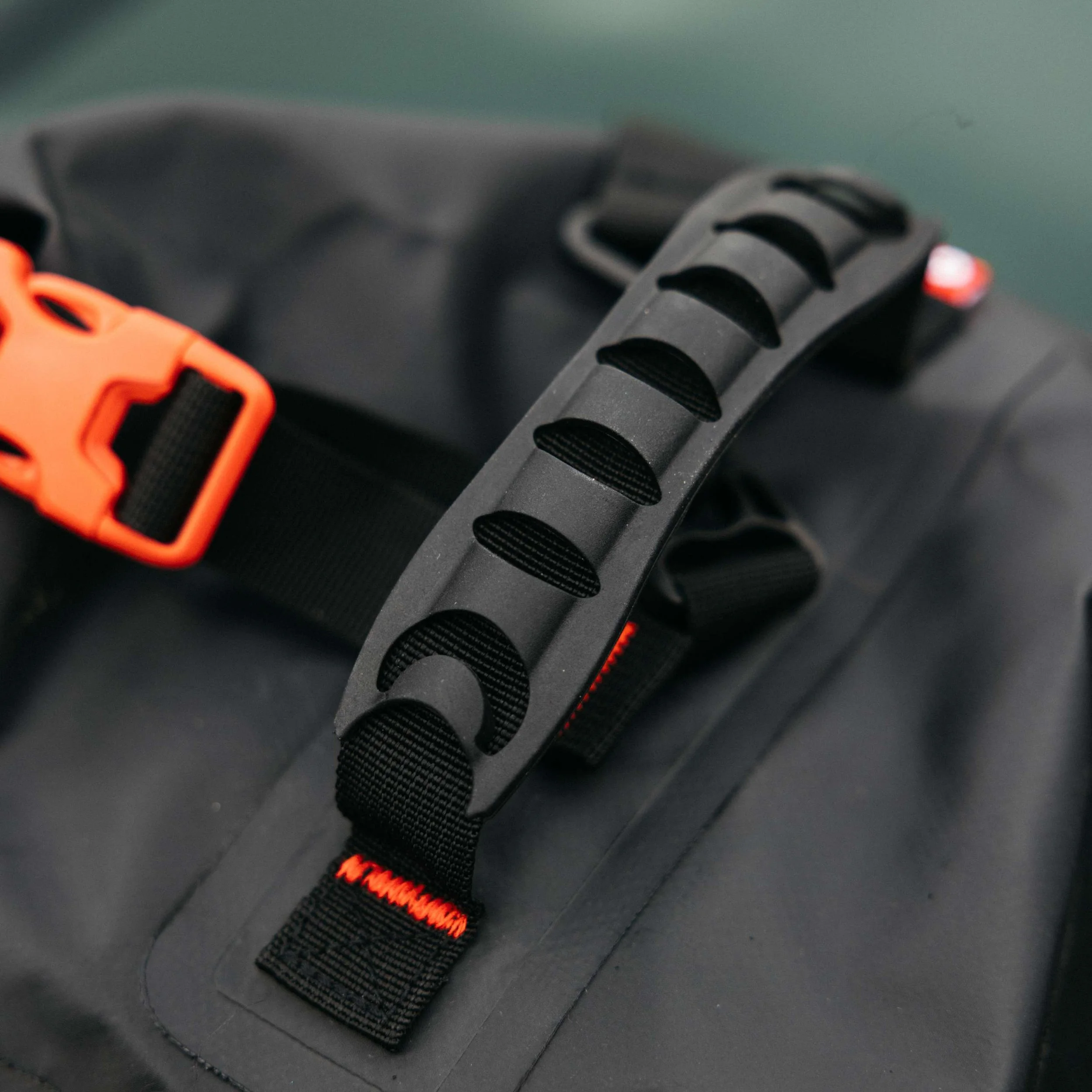 L111-BLKPRODUCTGALLERY9.jpg