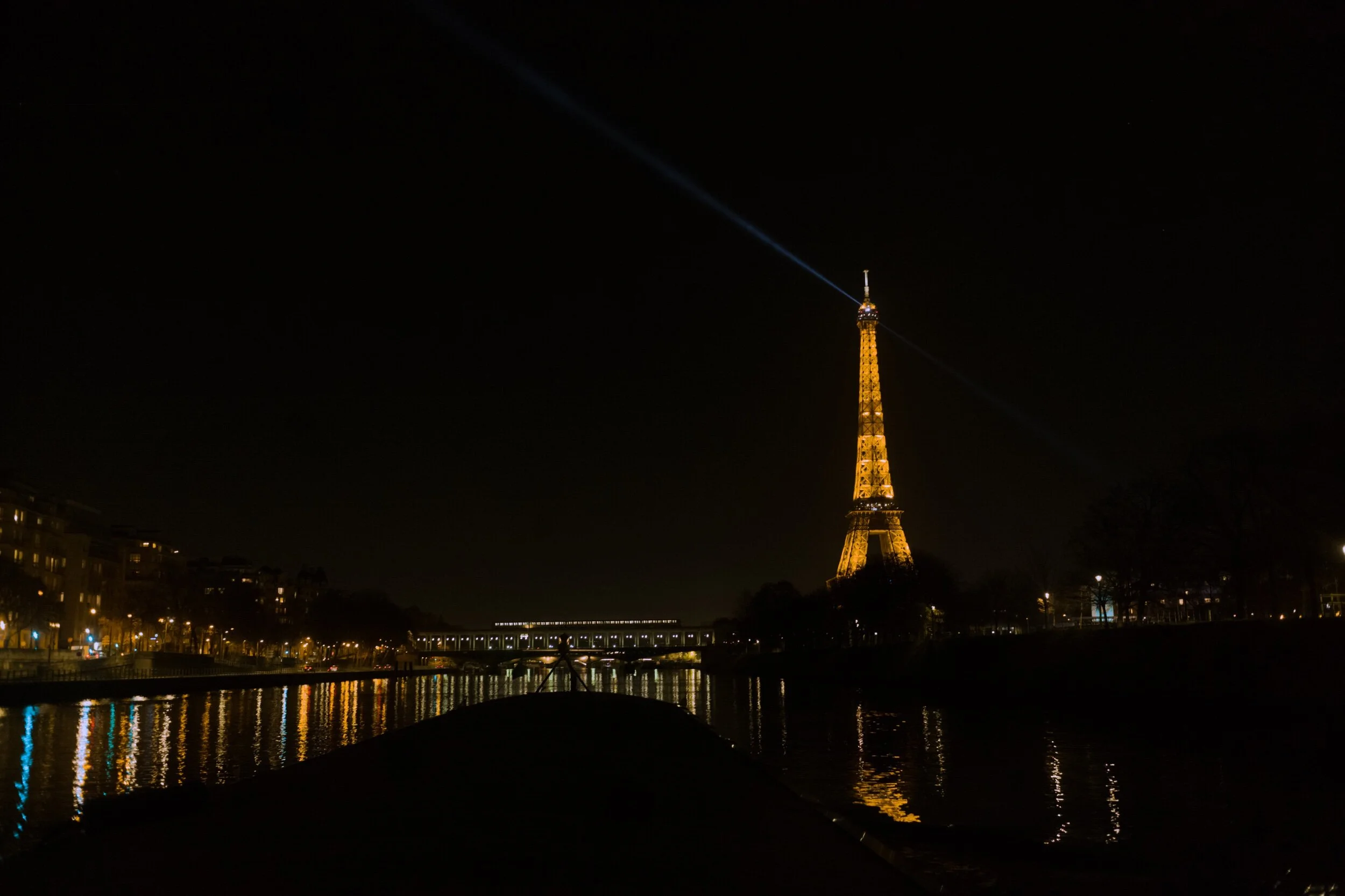 Ik wil ook wel eens met mijn boot naar Parijs