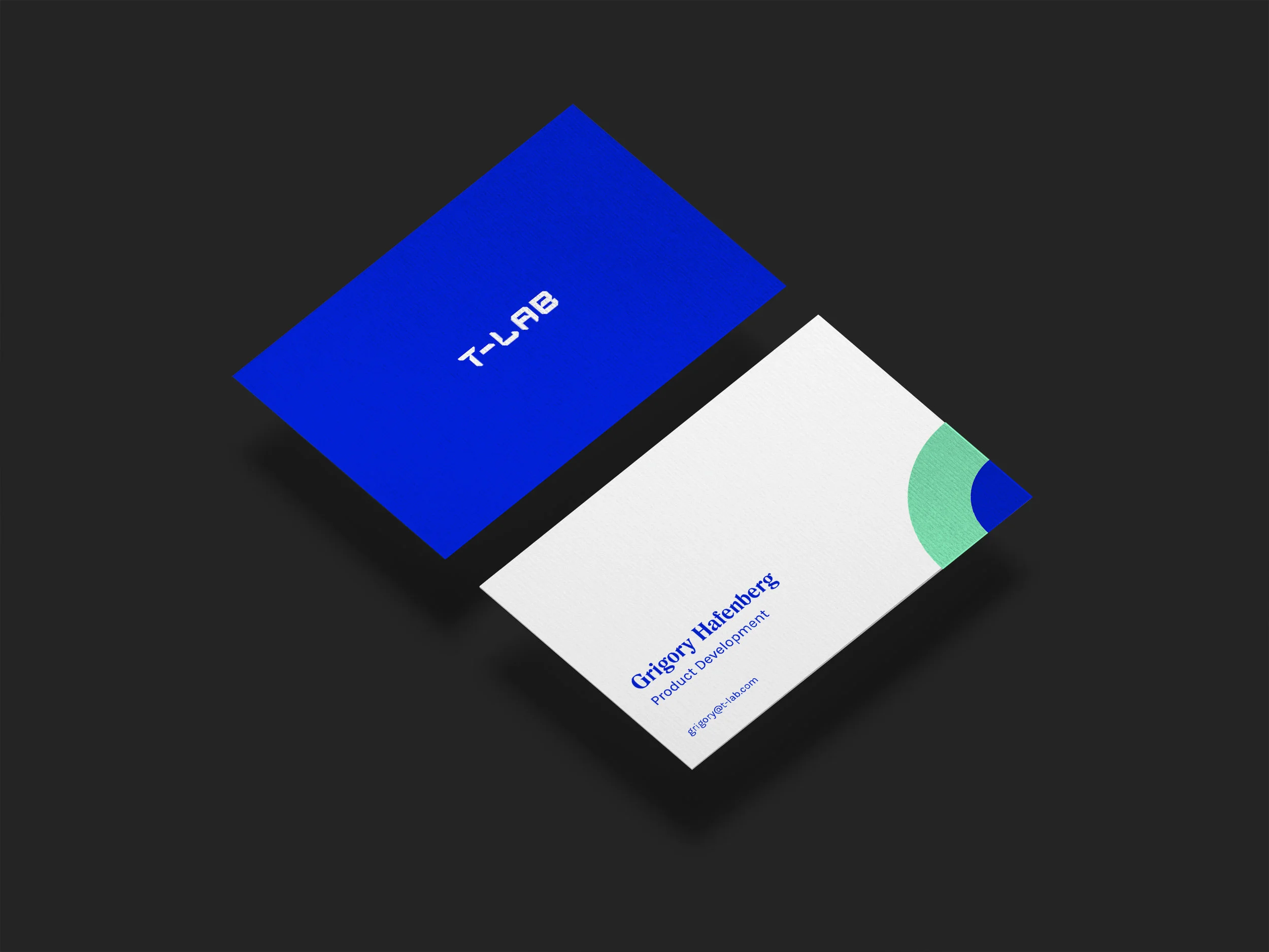 MINIMAL_CARD_MOCKUP.jpg