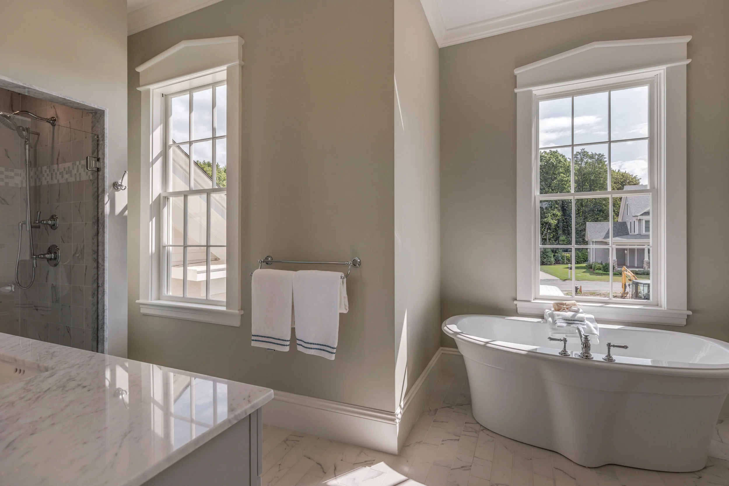 27_Bathroom1.jpg