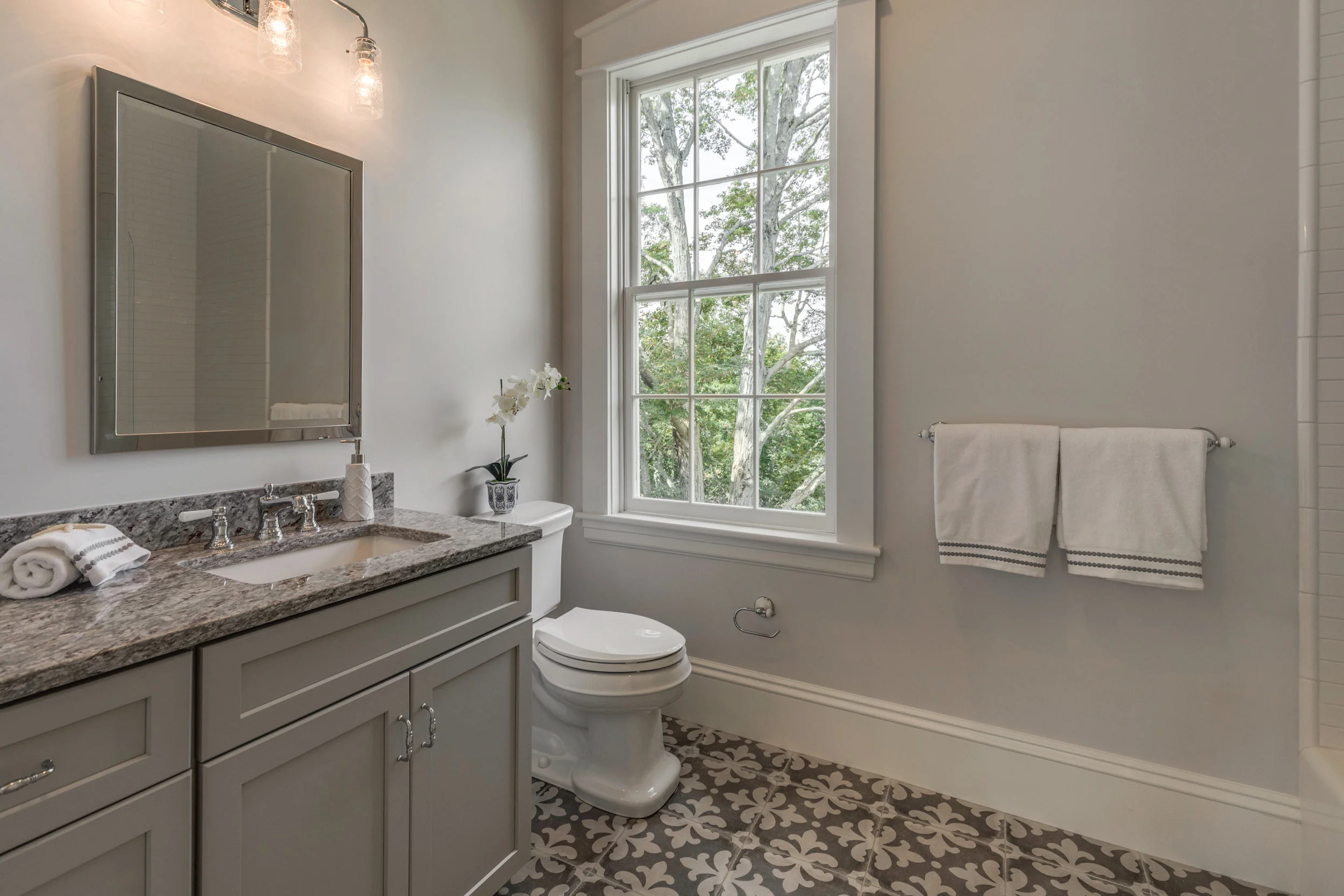30_Bathroom2.jpg