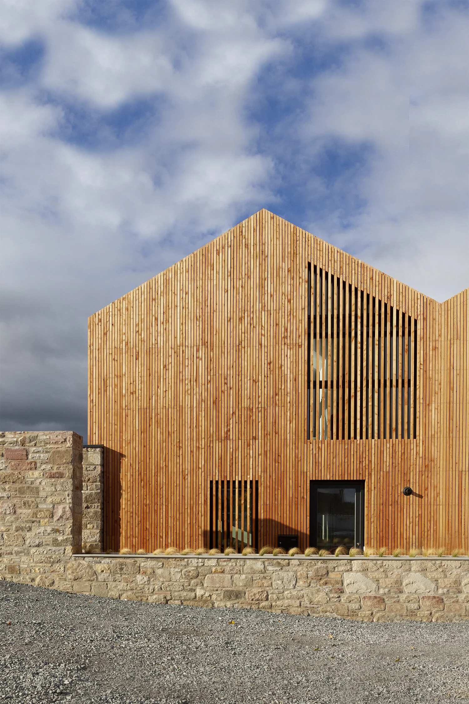 Liberton_LR-160.jpg