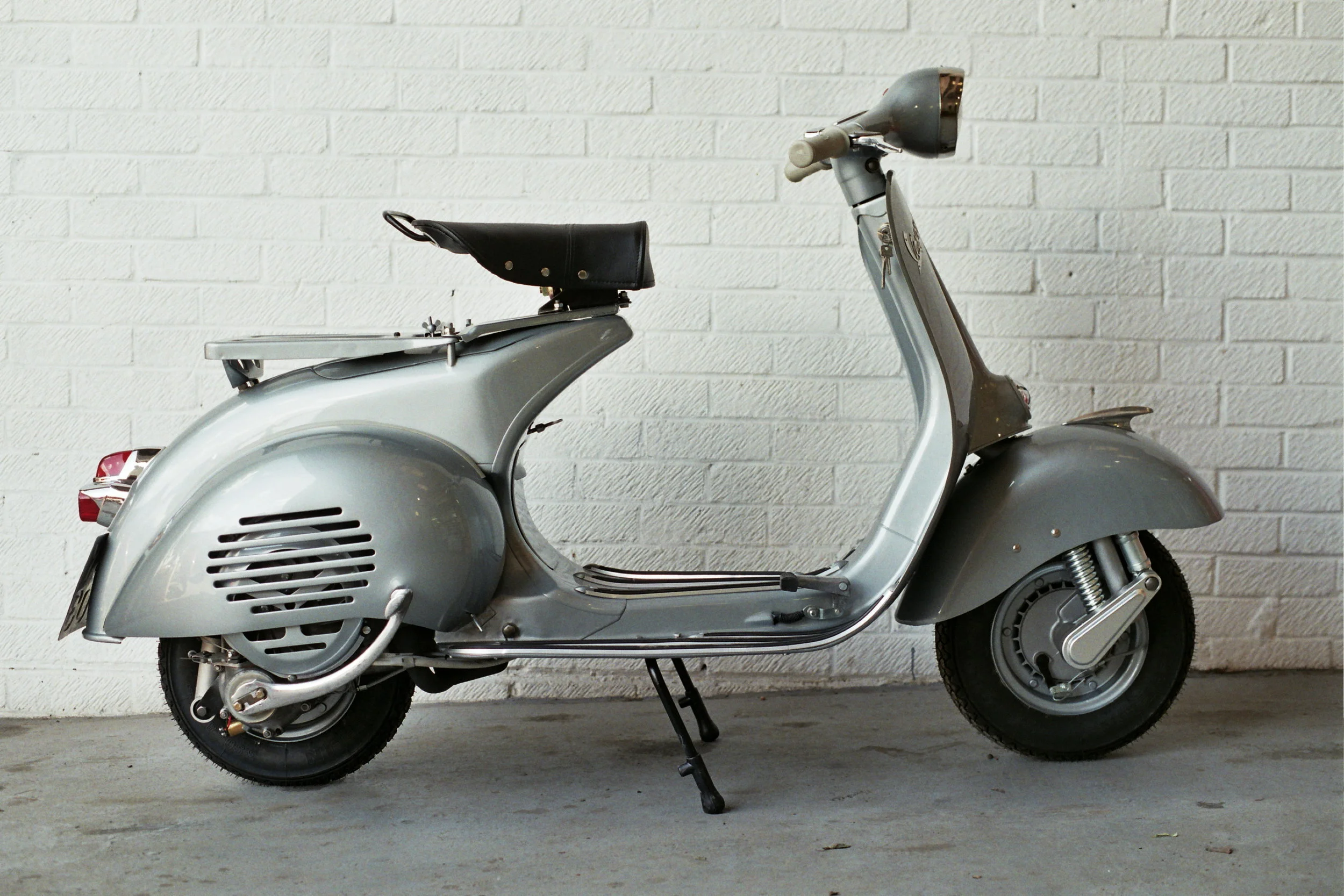 Beautiful Vespa VB1T restored by Retrospective Scooters . Photo © Paul Hart
