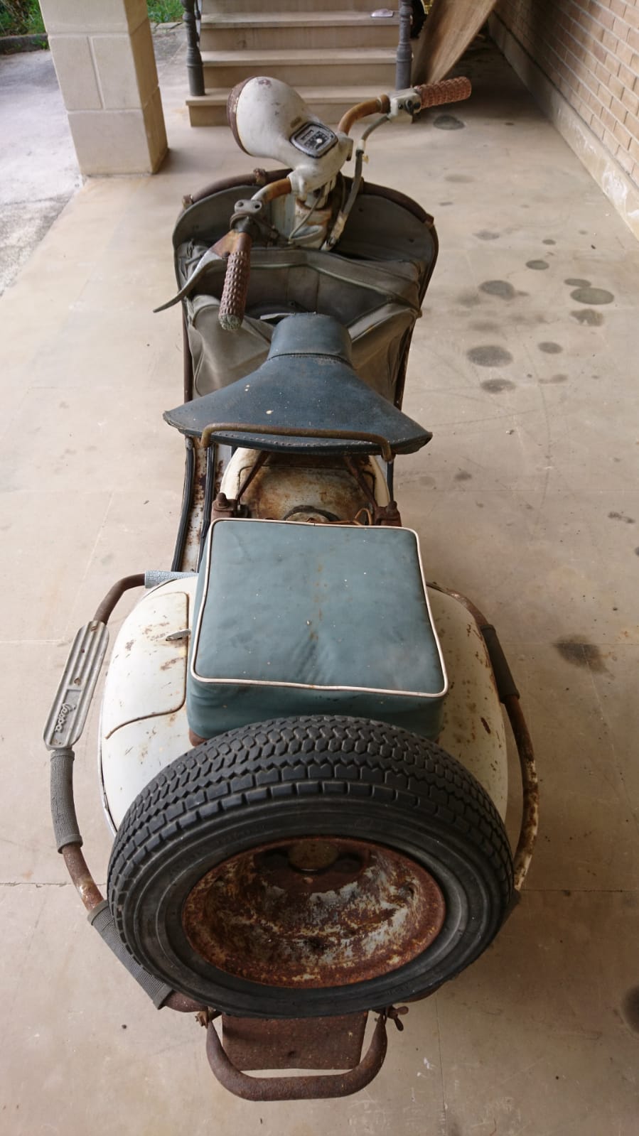 View from behind, minus spare wheel fuel tank..