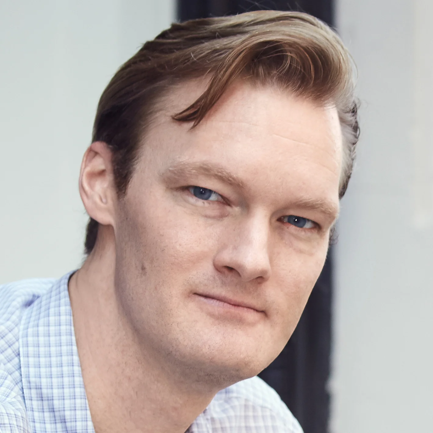 alan-sitting-cropped.jpg