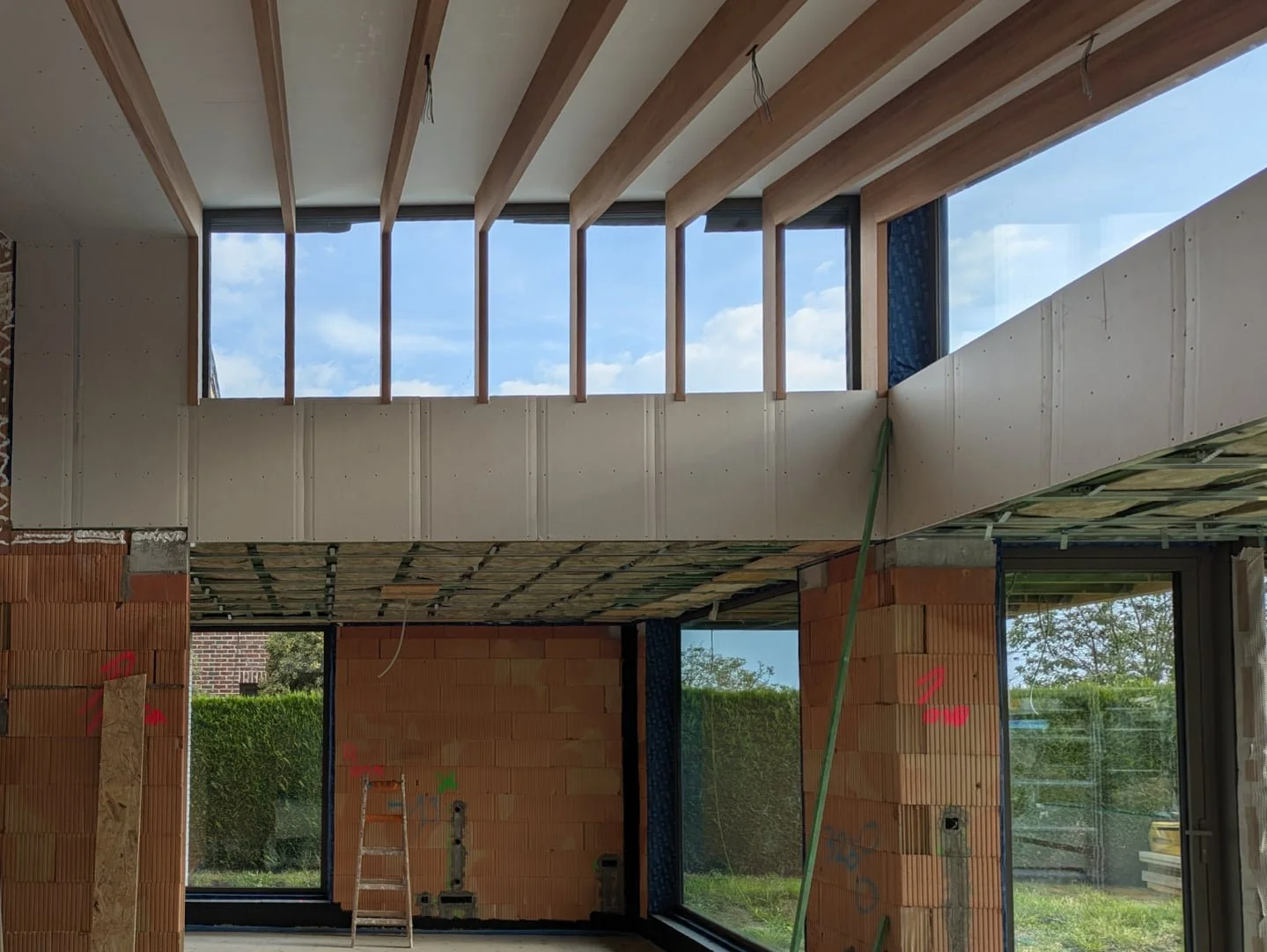 2PK105 - BONT 

Voorbereiding pleisterwerken.