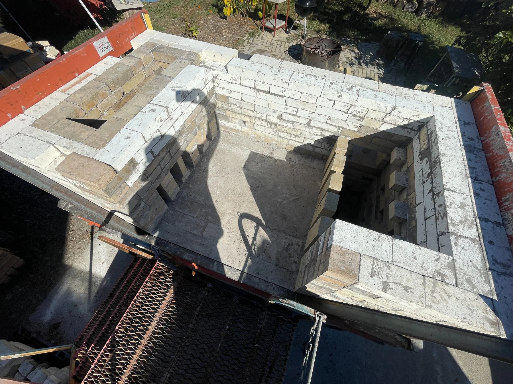 Hamtramckiln Build - Between Arches-37.jpg