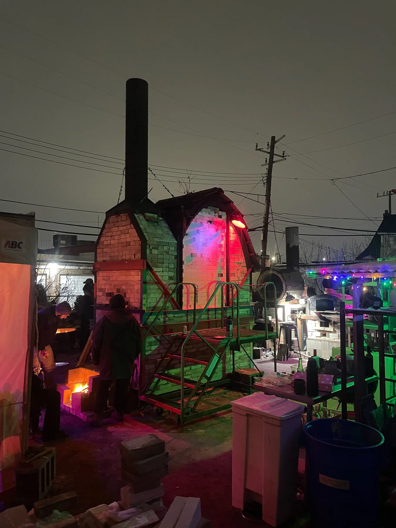 Hamtramckiln F1 Firing-02.jpg