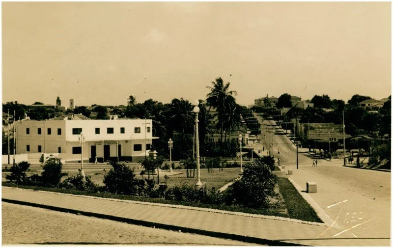 praça+almirante+tamandaré.jpg