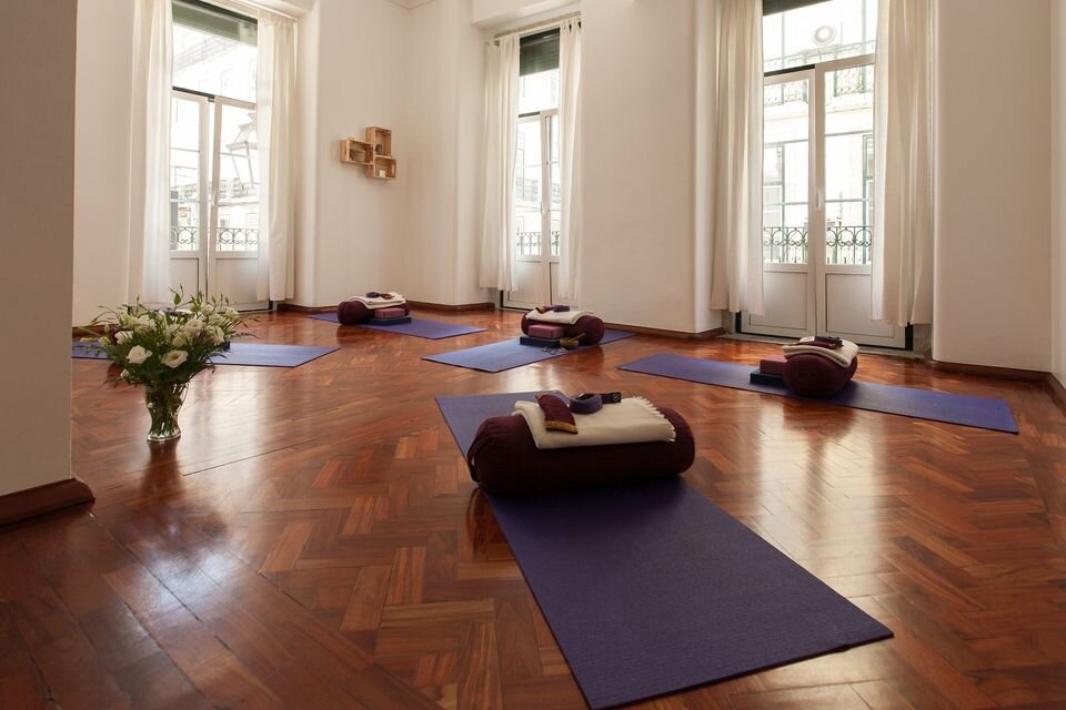 25 BEST YOGA STUDIOS in the WORLD to advance your practice