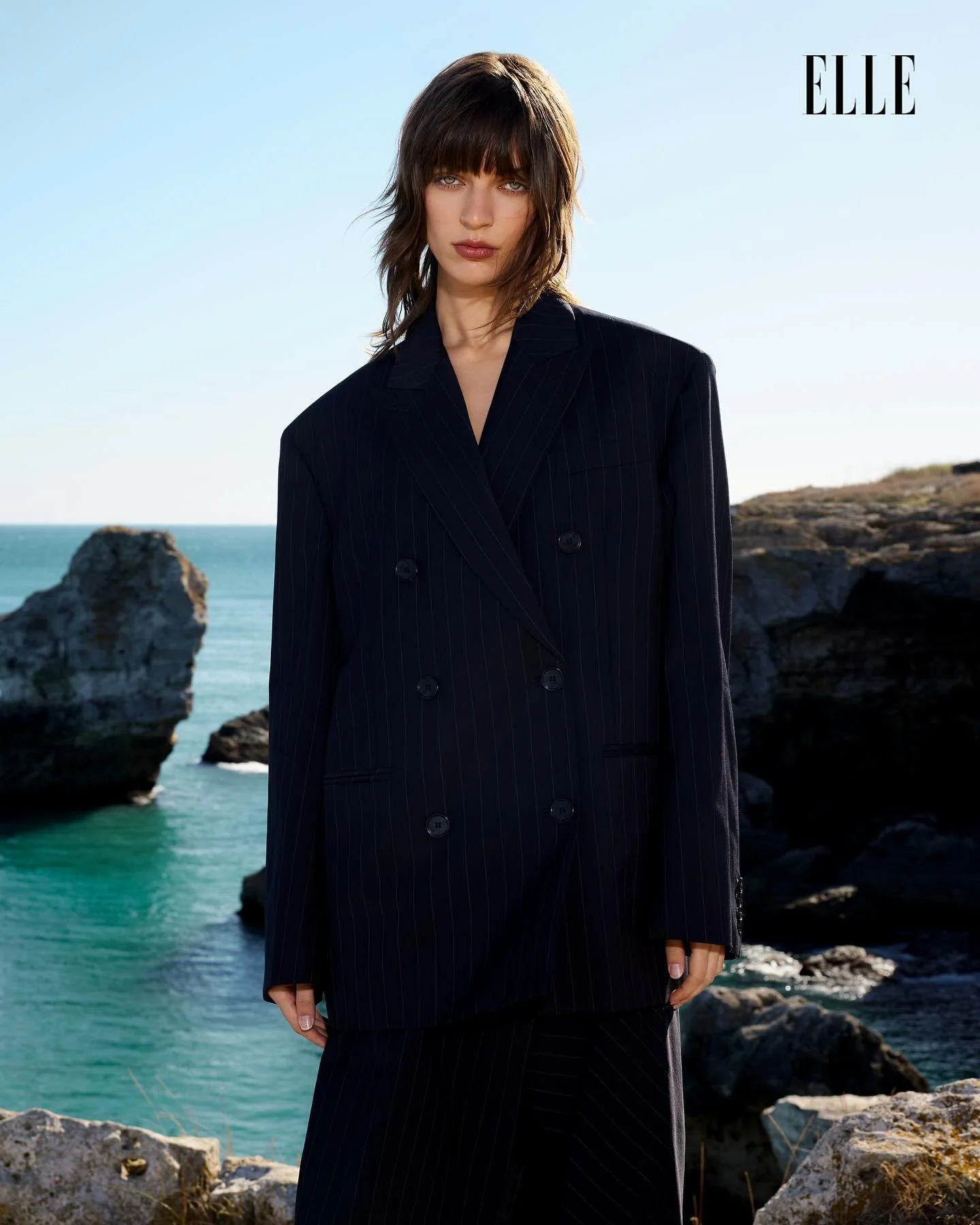 "lost shores" editorial for @elleromania 
april issue
model: @heyrin.n @mekamodels 
styling: @edwardpusca 
make-up and hair: @mihaelacherciu 
photo assistant: @greta.c 
//
@cosstores @ratiucerina