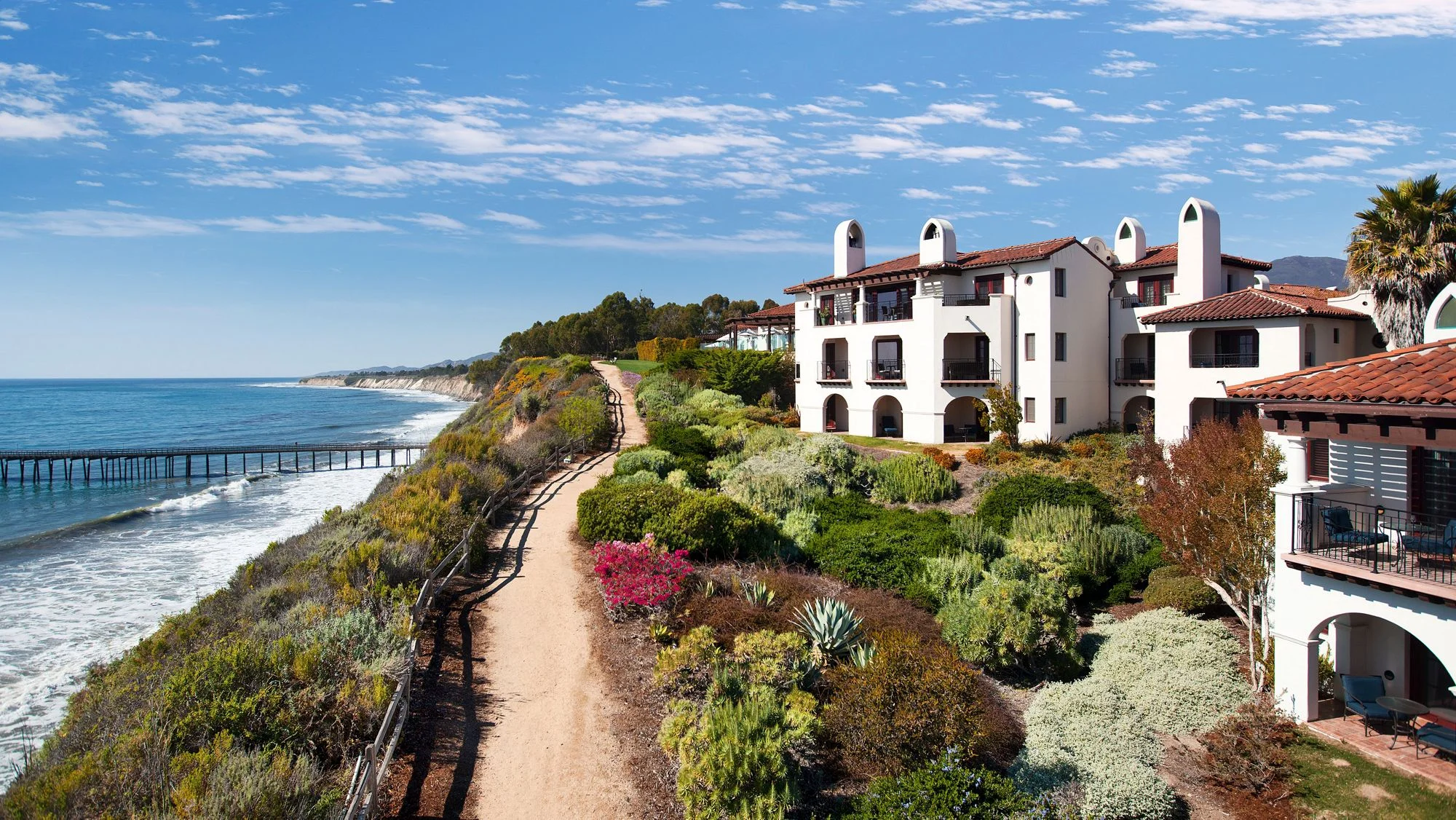 Bacara Resort & Spa is located near Santa Barbara, California overlooking the Pacific Ocean. The 354-room resort features award-winning accommodations and amenities, including a 42,000 square foot spa, oceanfront zero-edge swimming pools, and a seasonal kids’ club. Ohana acquired the property in 2011 and led a 19-month redevelopment and operational turnaround, ultimately selling the resort in 2013. EXPLORE SITE >