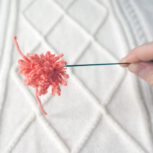 Easy, Cheery Pom Bouquet