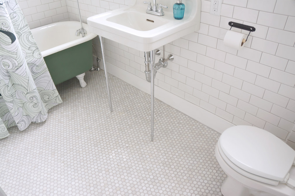 Millie-bath-After-Houzz5.jpg