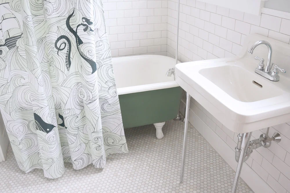 Millie-bath-After-Houzz7.jpg