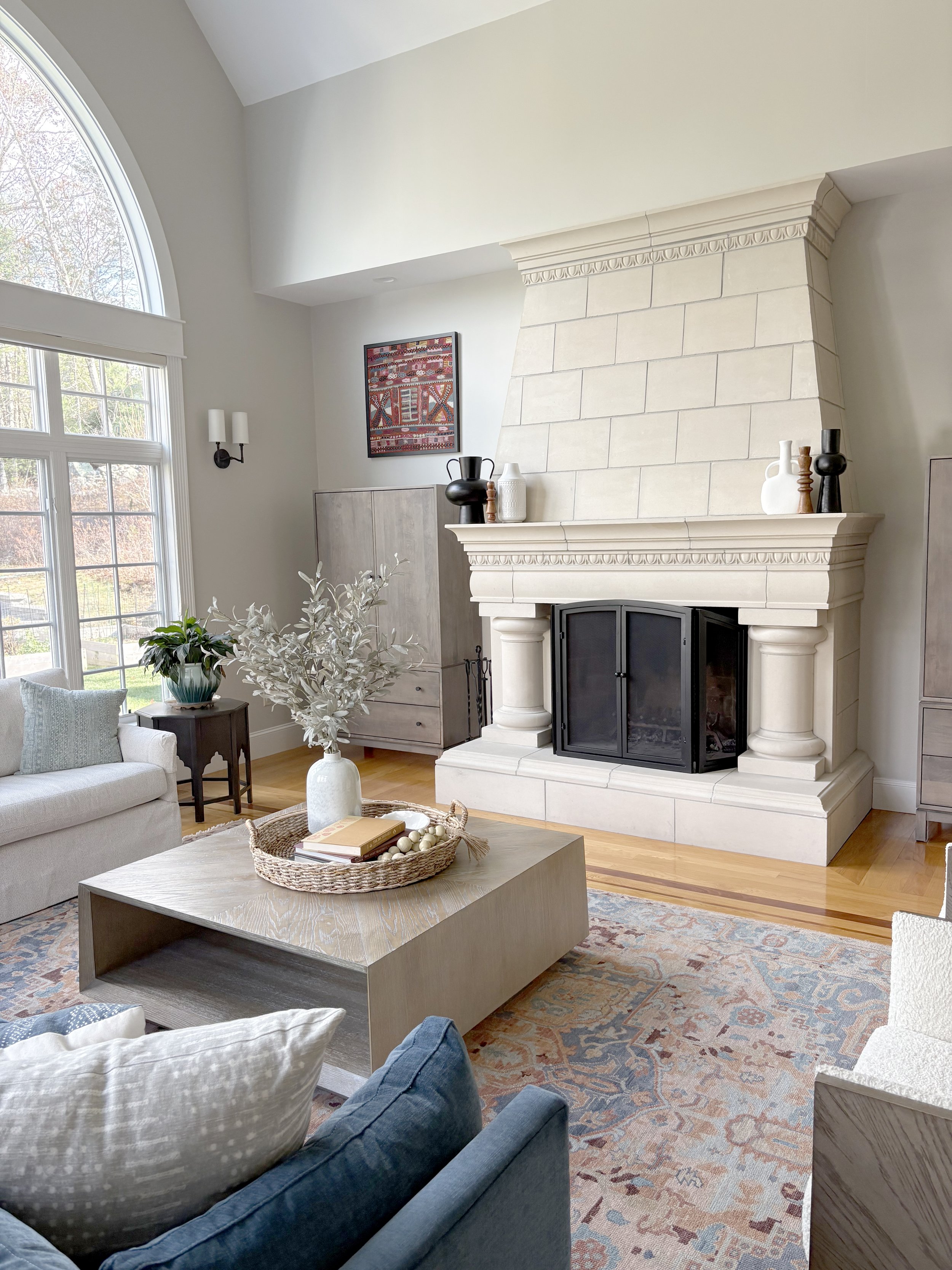 hollis living room2.jpg