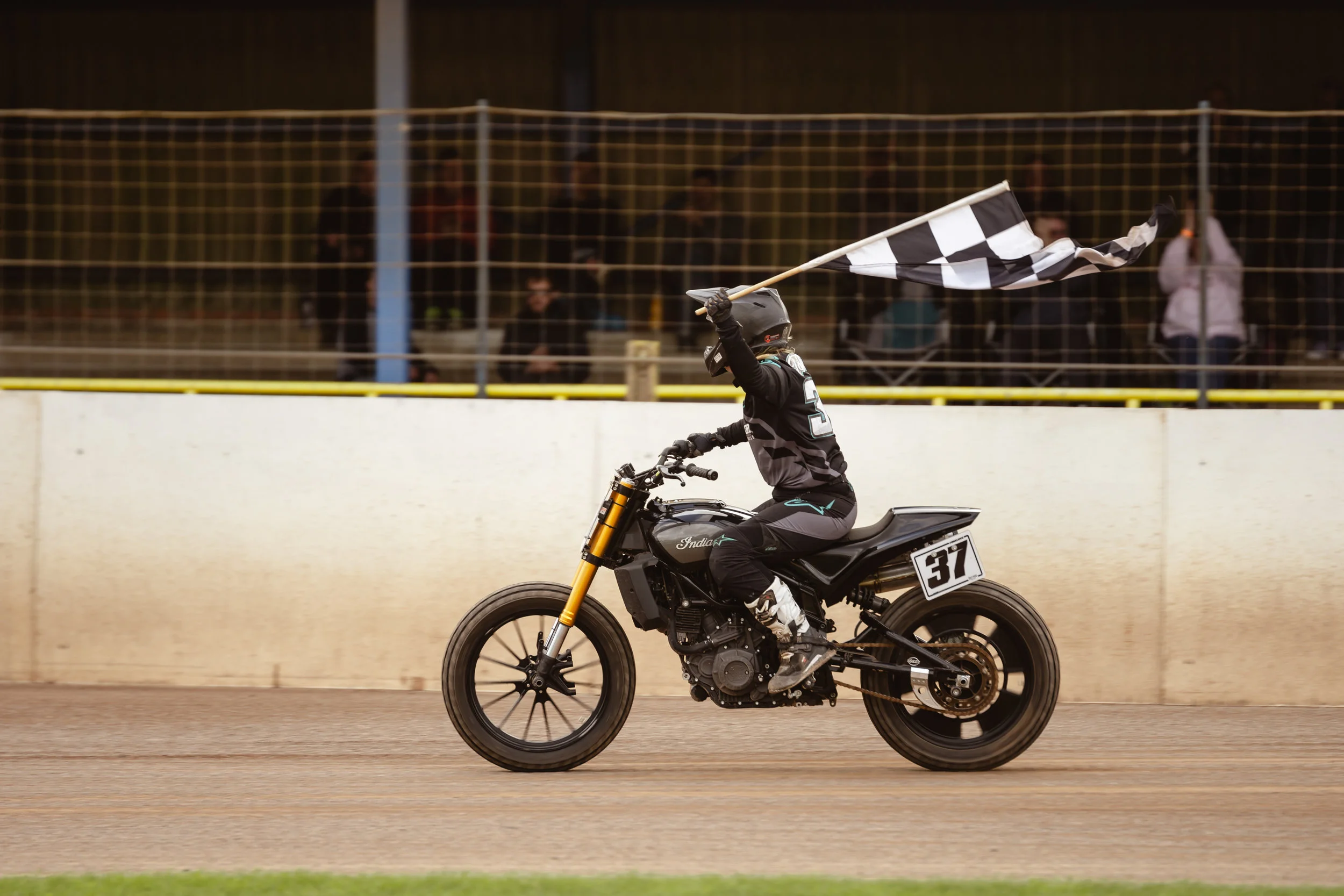 Drew_Irvine_Photography_2019_DirtQuake_Saturday_Final_Races-147.jpg